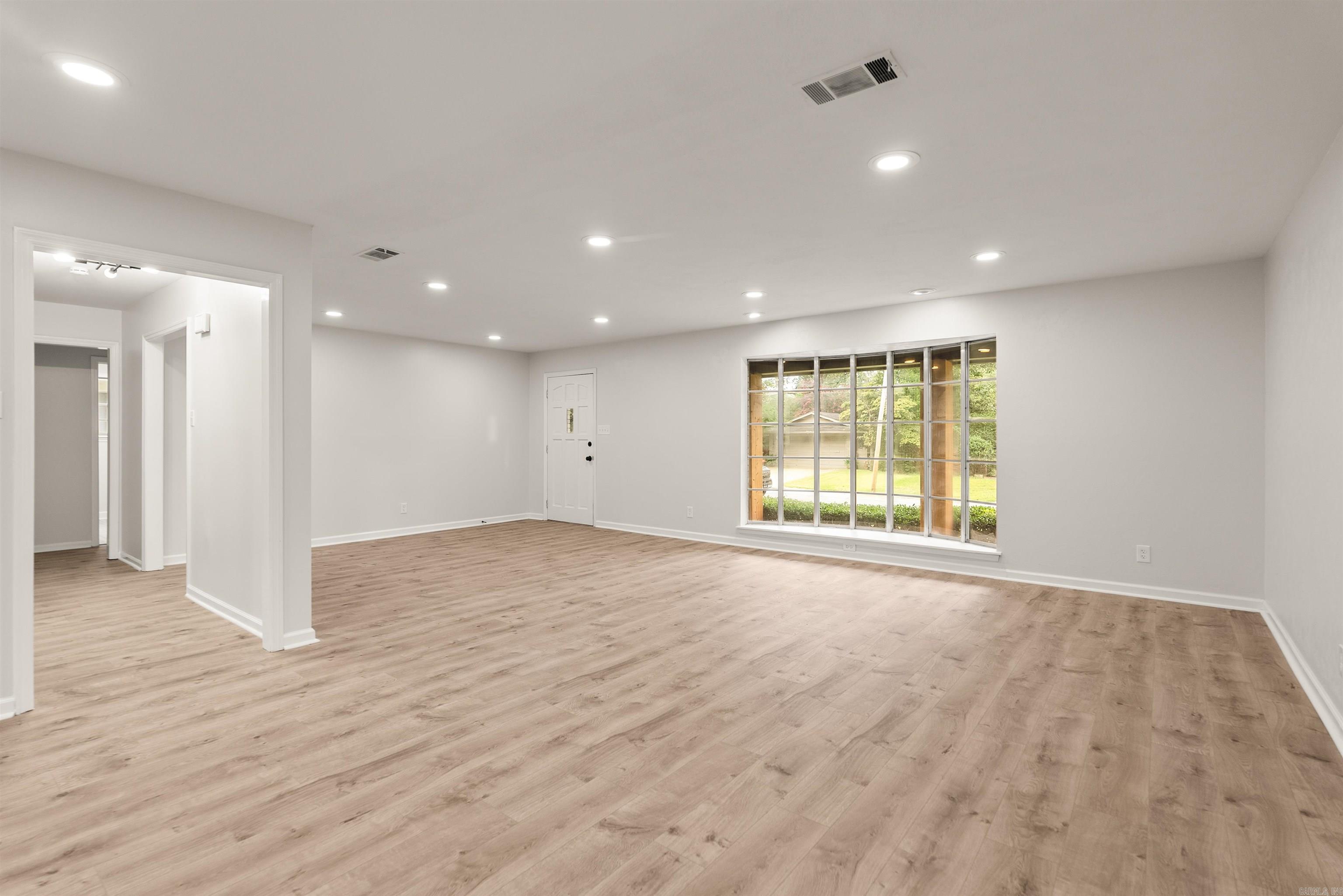 BRIARWOOD - Residential
