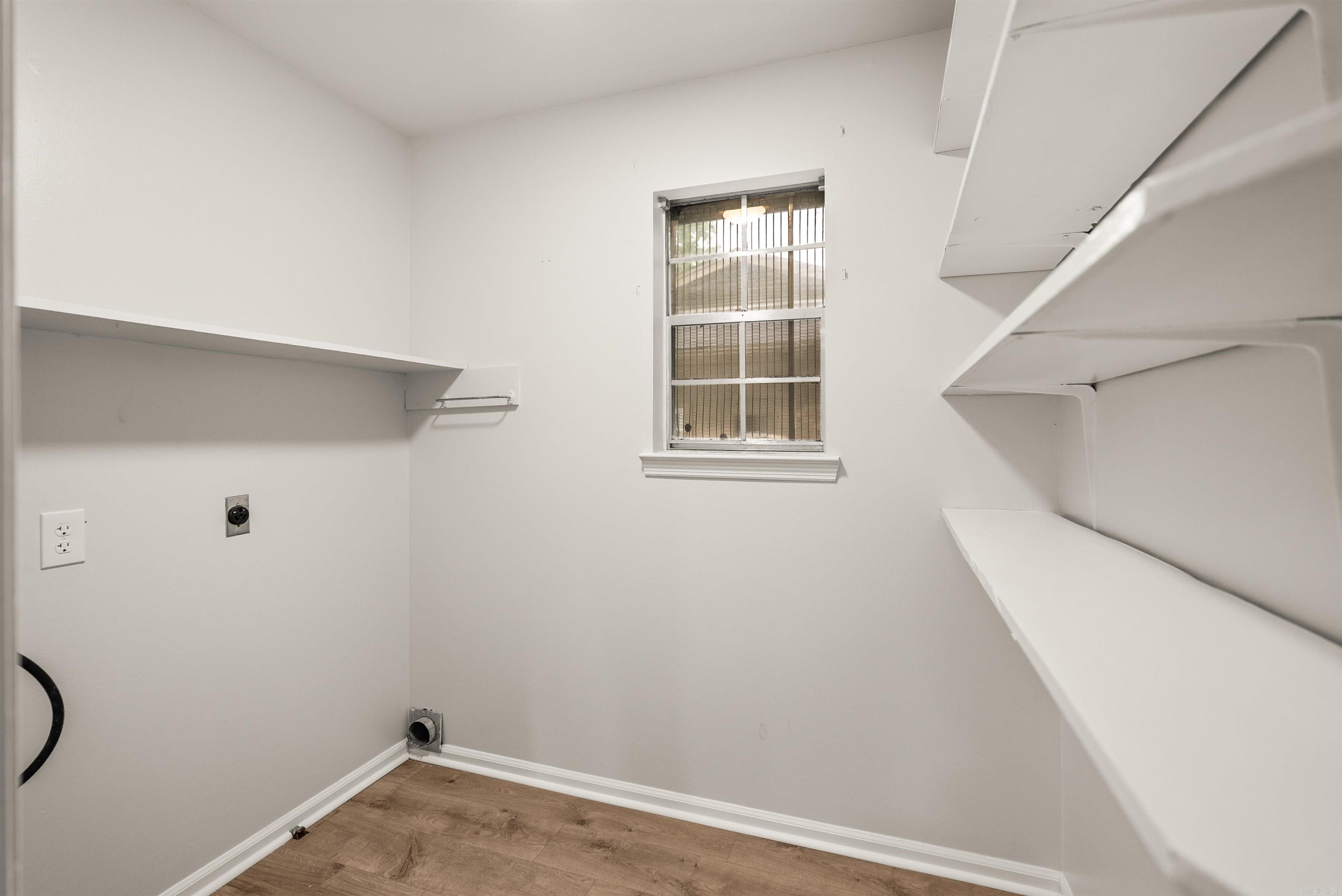 BRIARWOOD - Residential