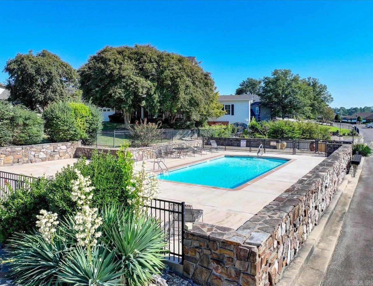 LONG ISLAND PARK HPR - Residential