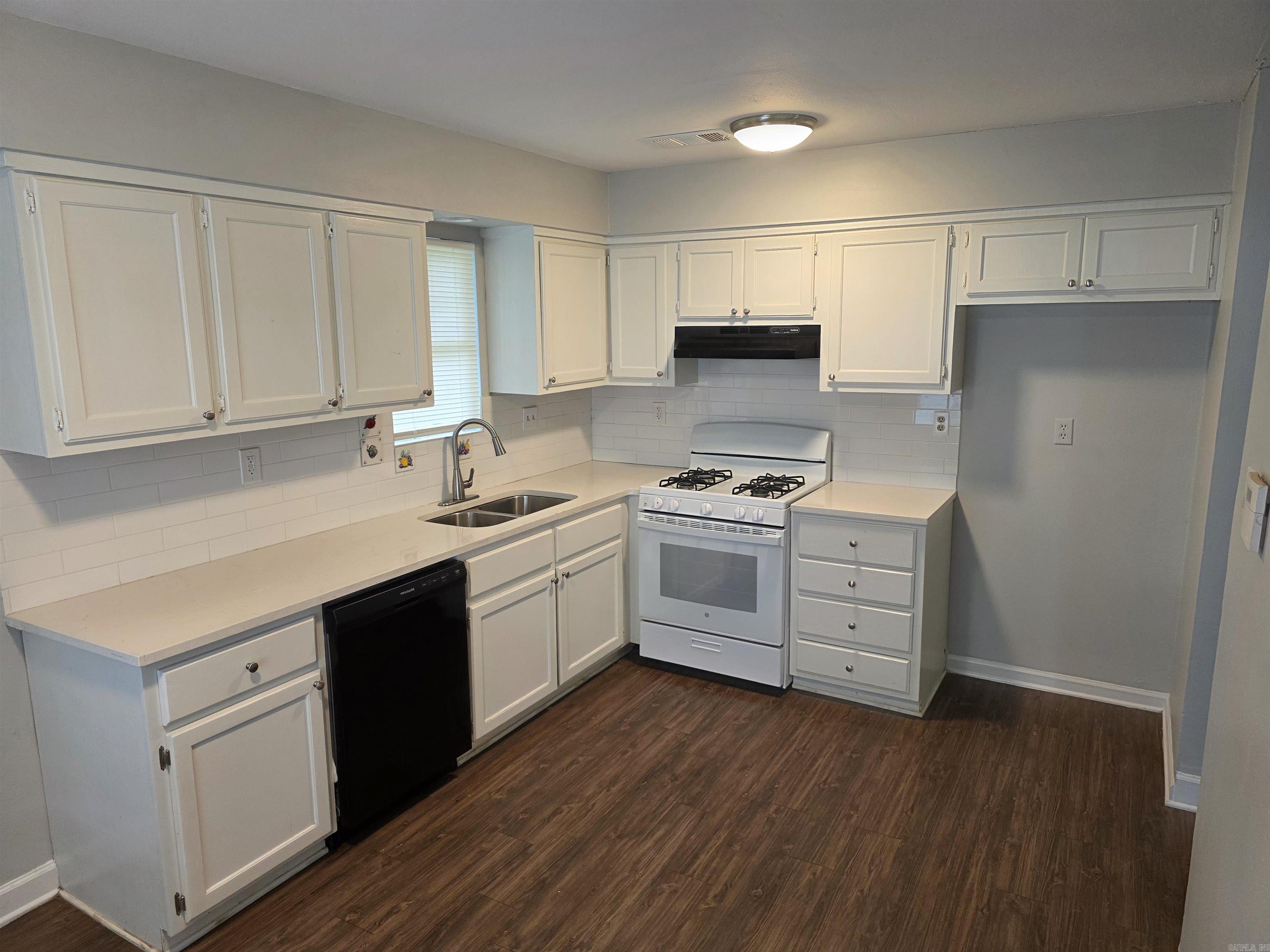 Capitol Hill Extension - Residential Lease