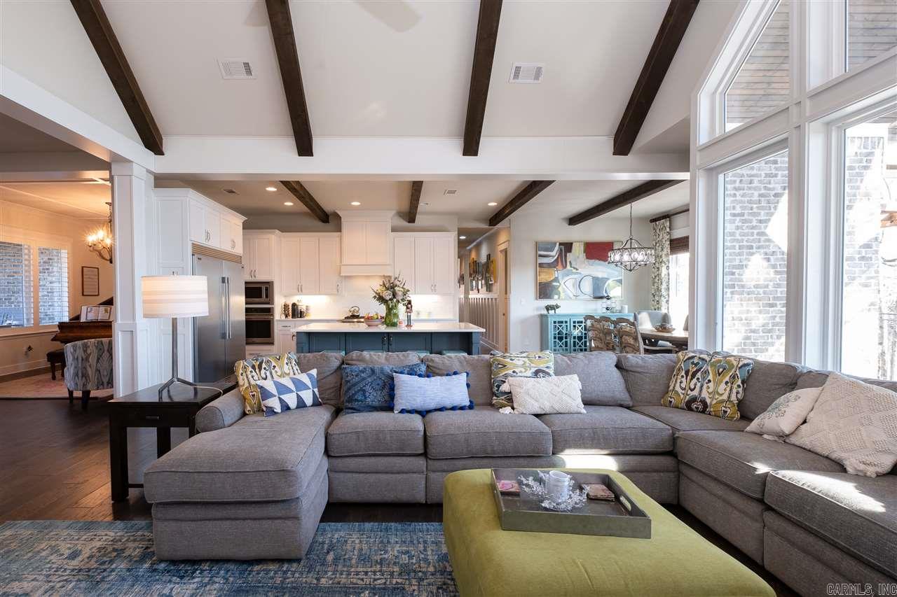 WOODLANDS EDGE - Residential