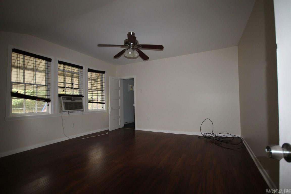 Stiffs Station - Residential Income