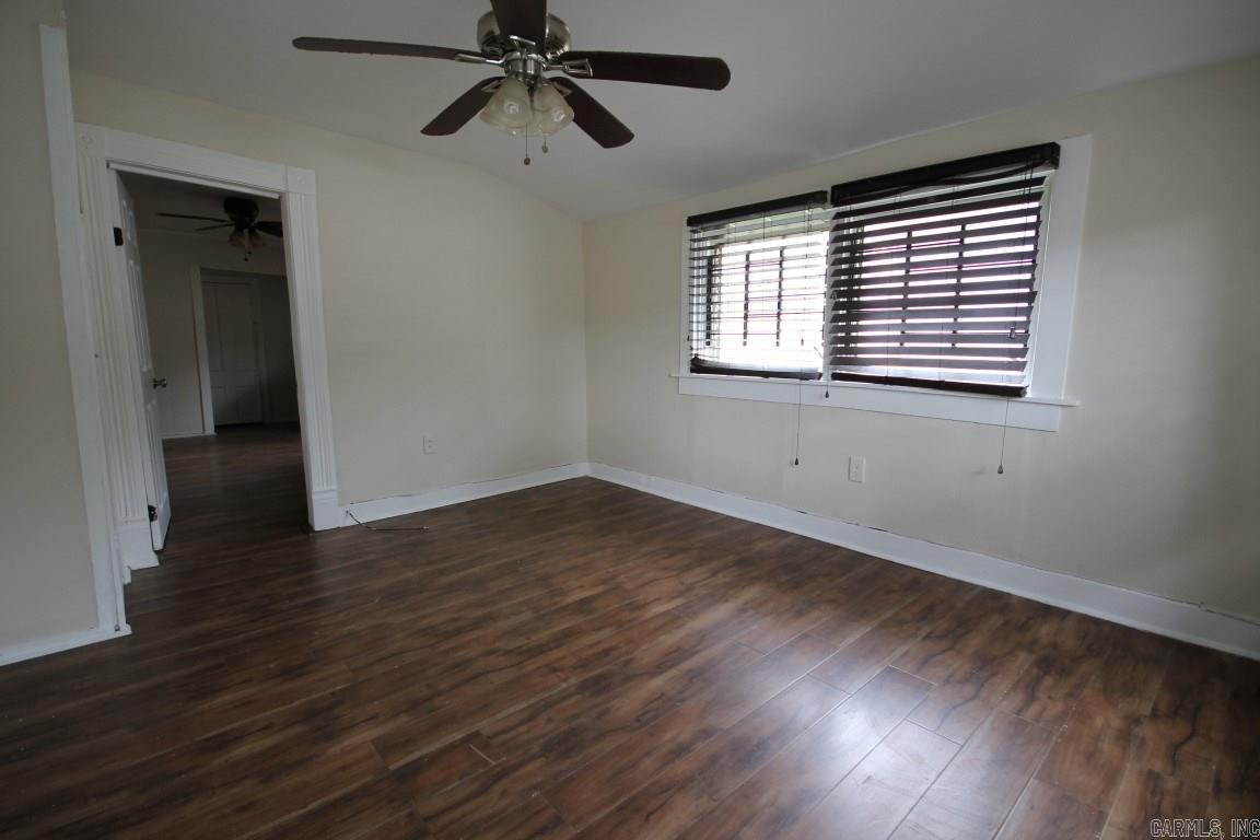 Stiffs Station - Residential Income