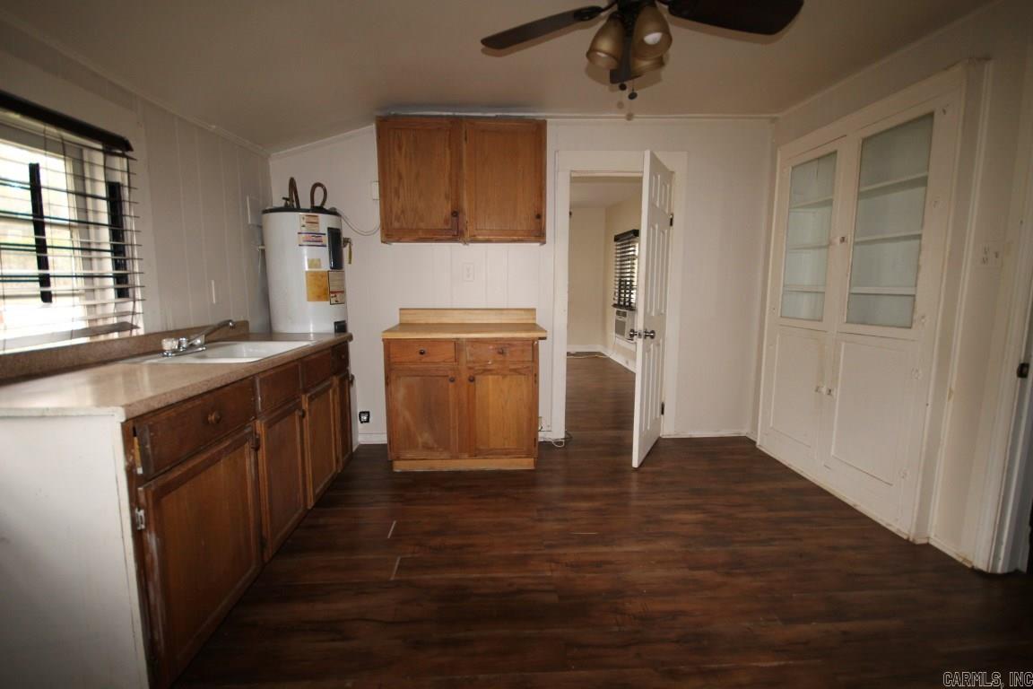 Stiffs Station - Residential Income