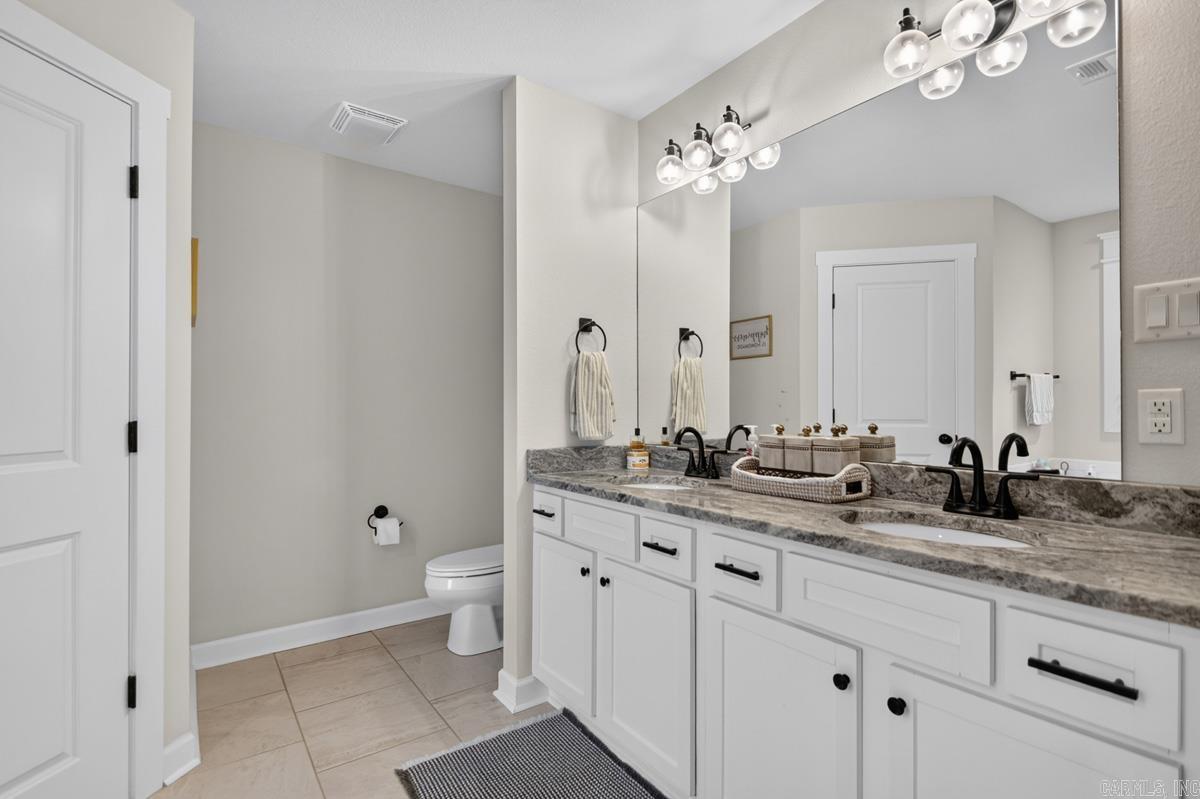PLANTATION HILLS - Residential