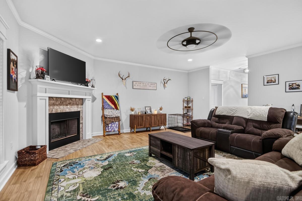 PLANTATION HILLS - Residential