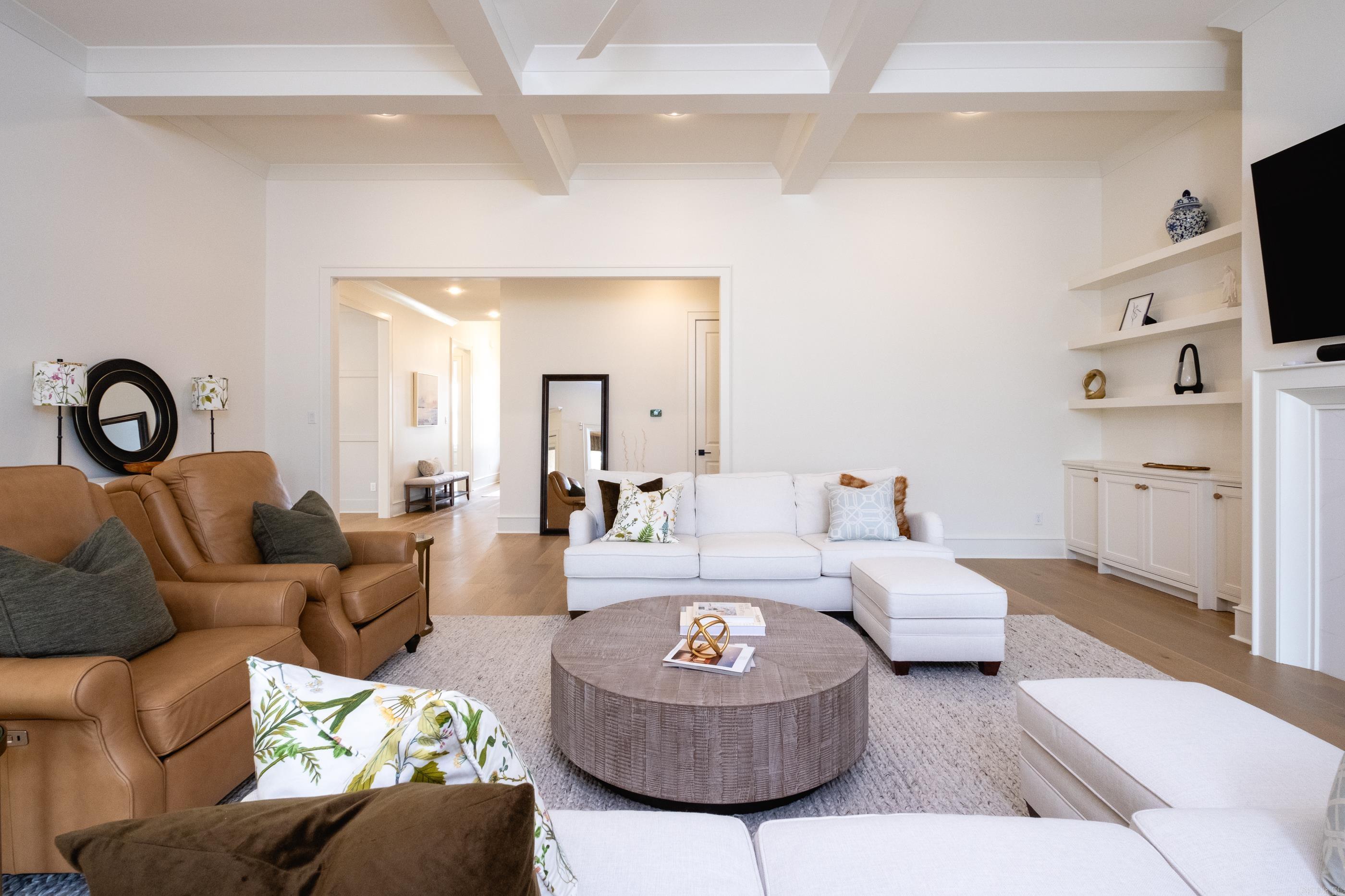 CHENAL VALLEY "FALSTONE COURT" - Residential