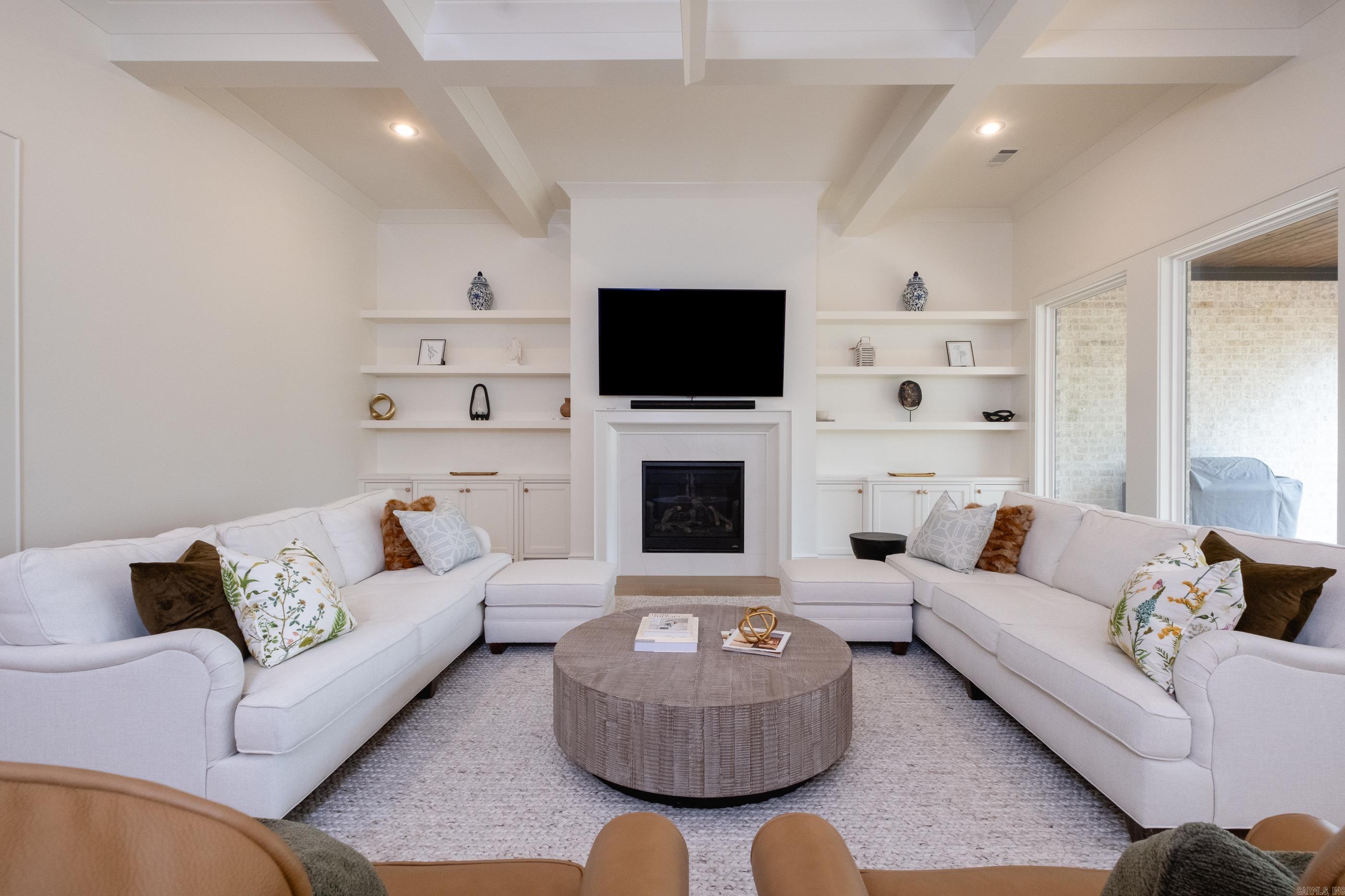 CHENAL VALLEY "FALSTONE COURT" - Residential