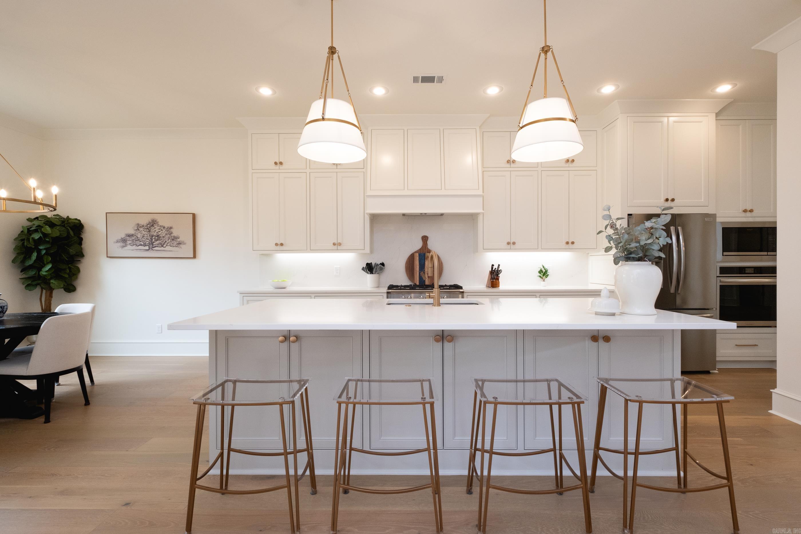 CHENAL VALLEY "FALSTONE COURT" - Residential