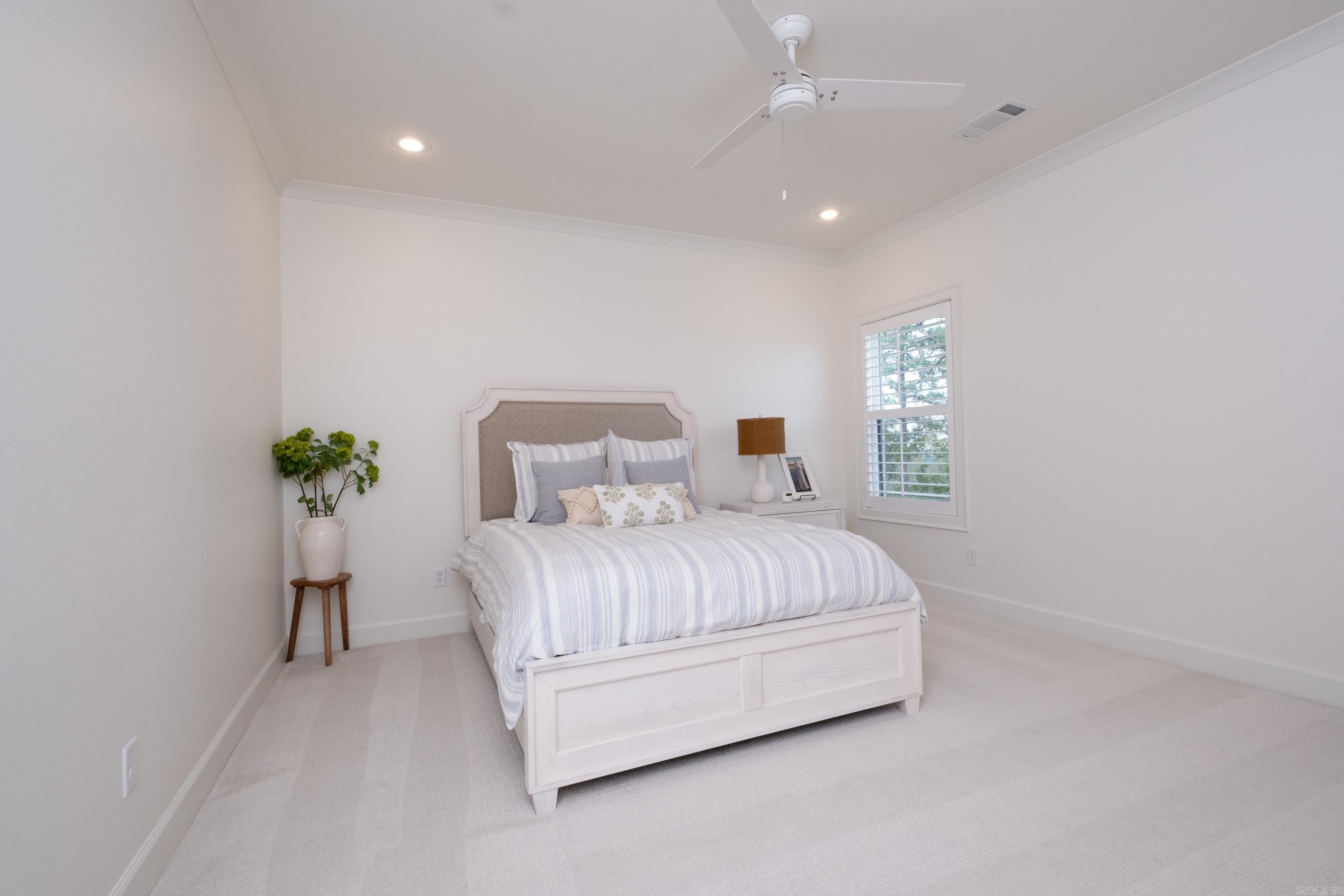 CHENAL VALLEY "FALSTONE COURT" - Residential