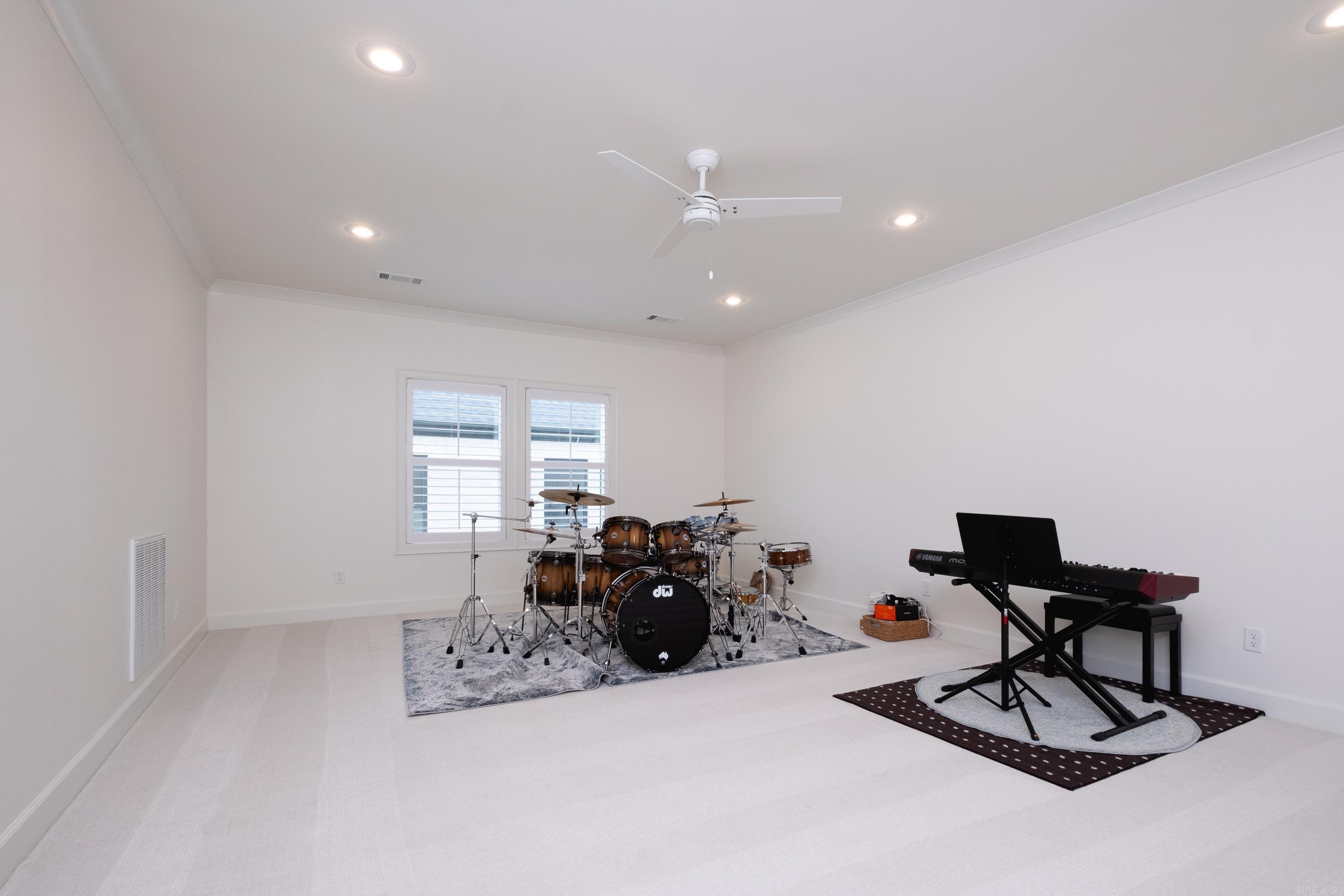 CHENAL VALLEY "FALSTONE COURT" - Residential
