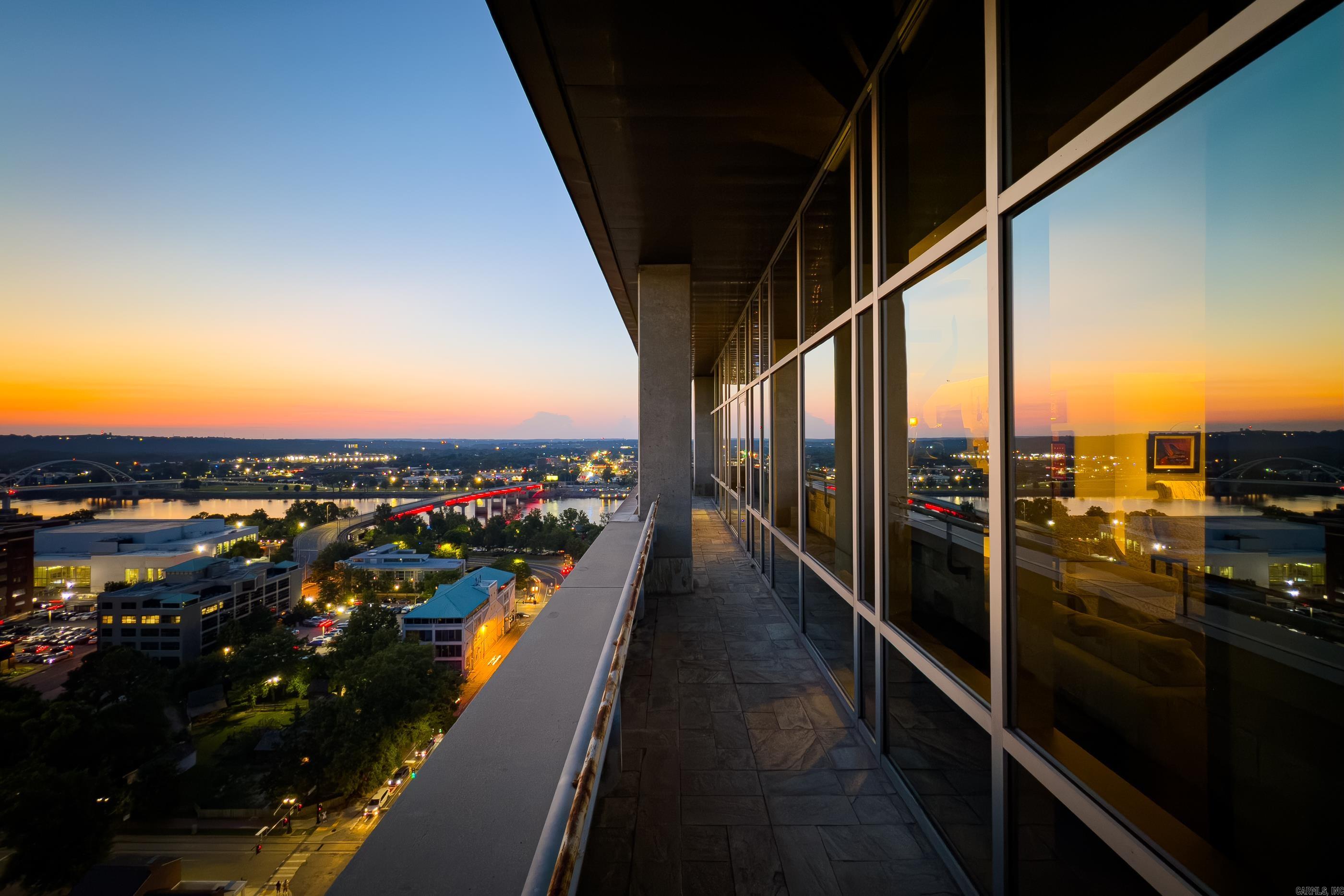 300 THIRD HPR - Residential