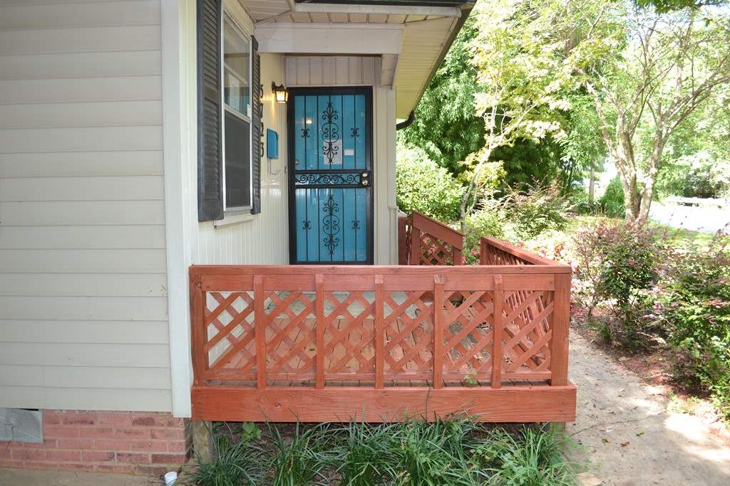 LINCOLN PARK - Residential