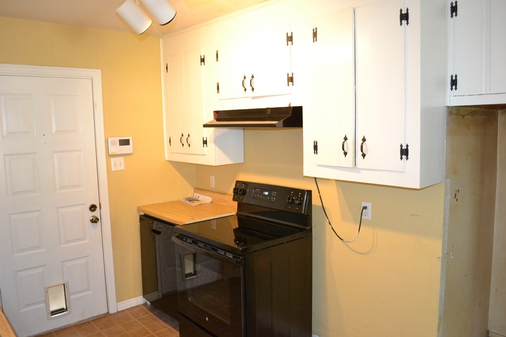 LINCOLN PARK - Residential
