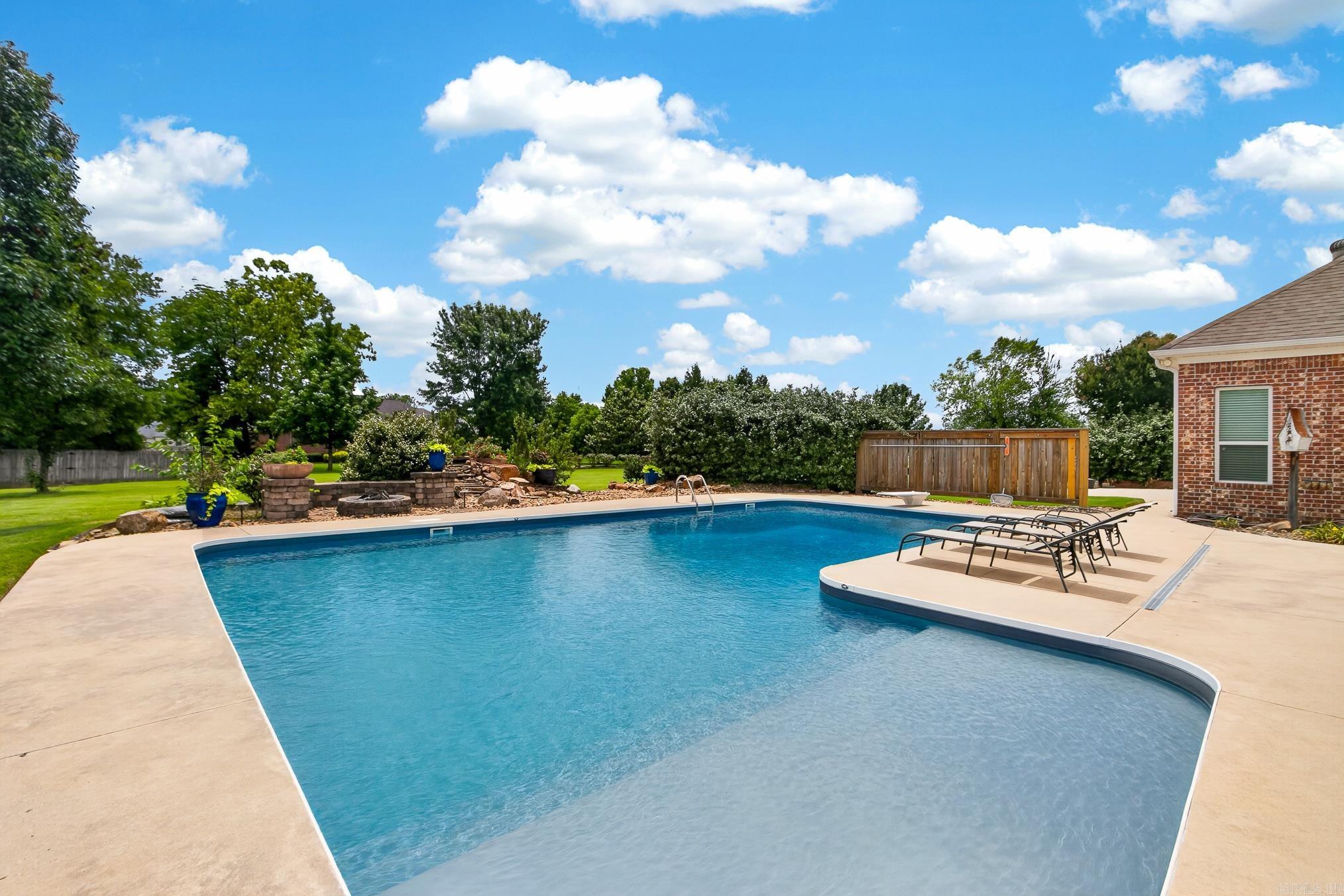GREYSTONE - Residential