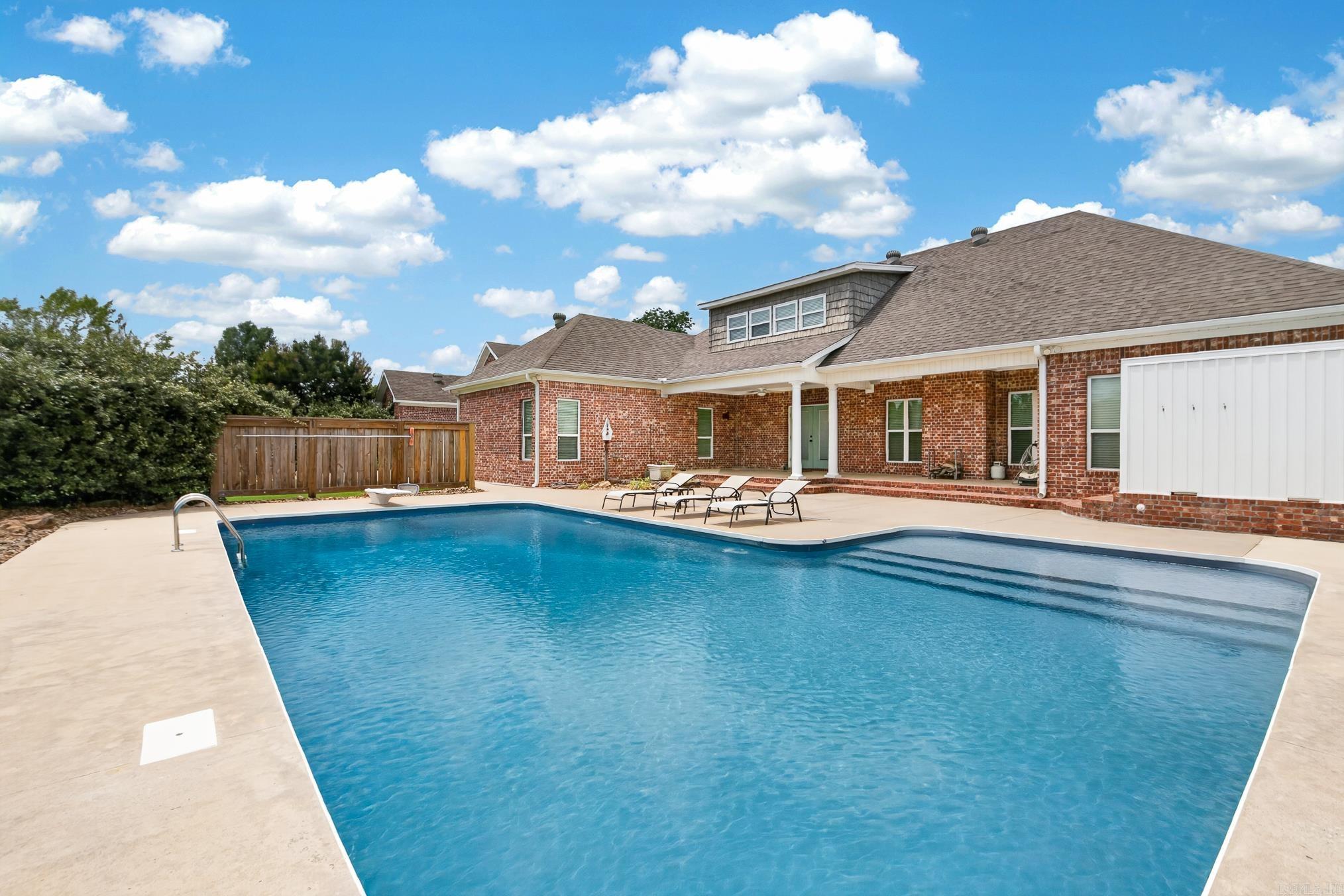 GREYSTONE - Residential