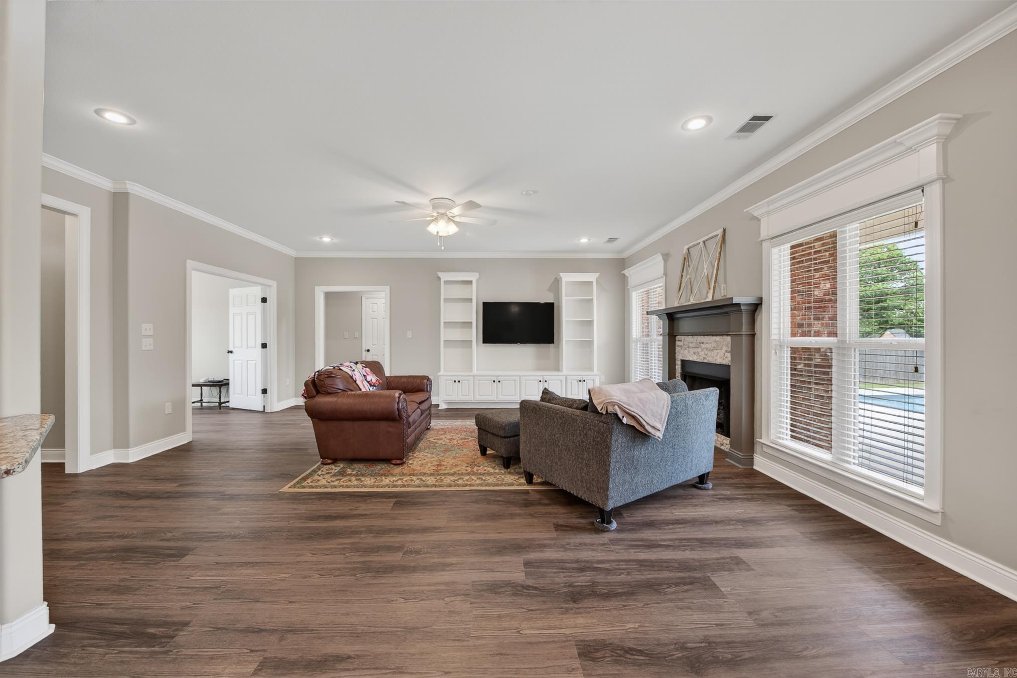 GREYSTONE - Residential