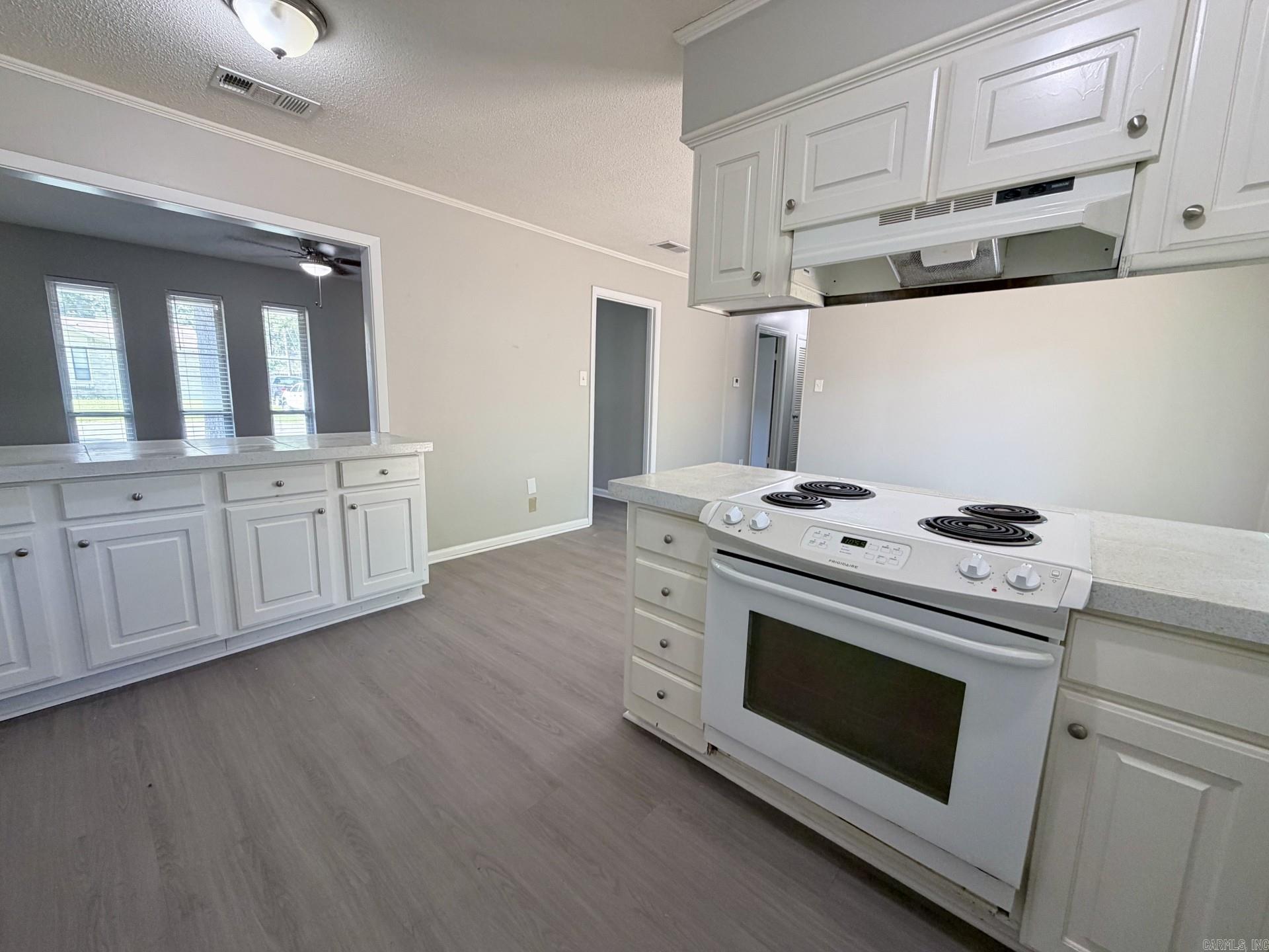 BIRCHWOOD - Residential