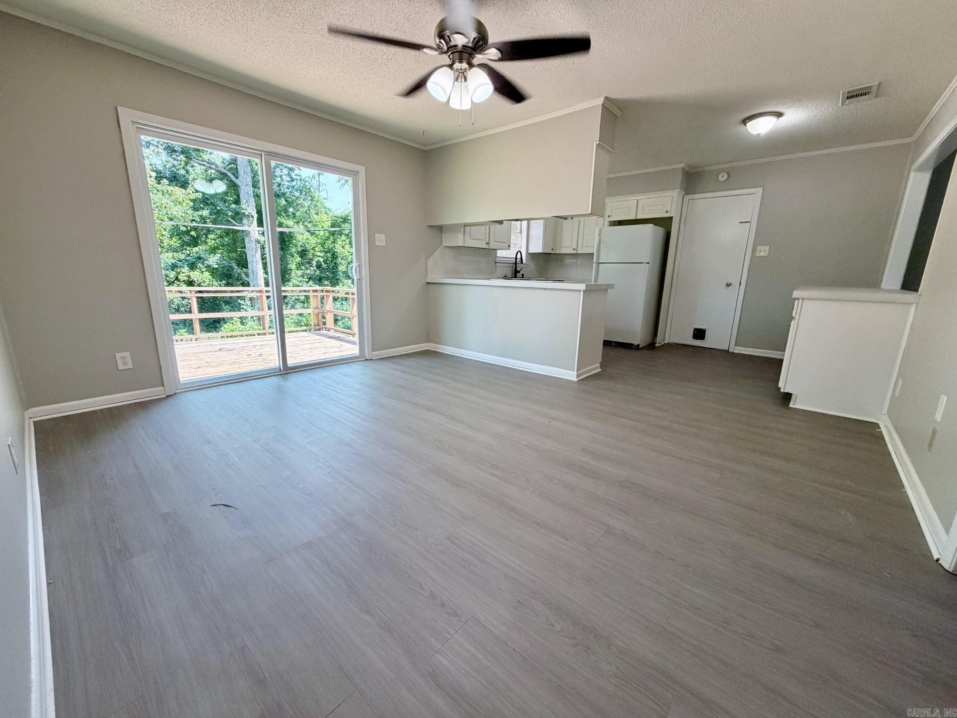 BIRCHWOOD - Residential