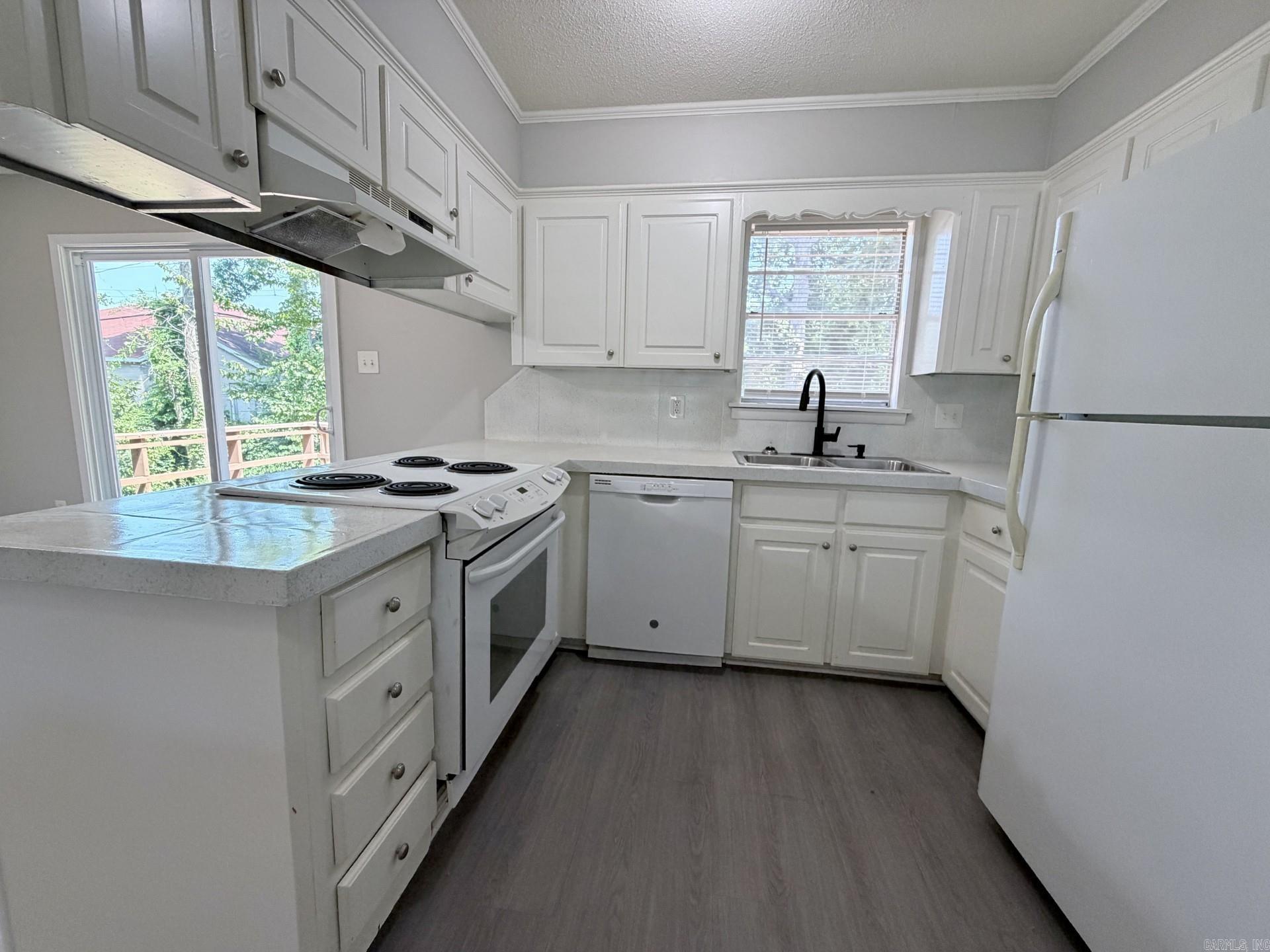 BIRCHWOOD - Residential