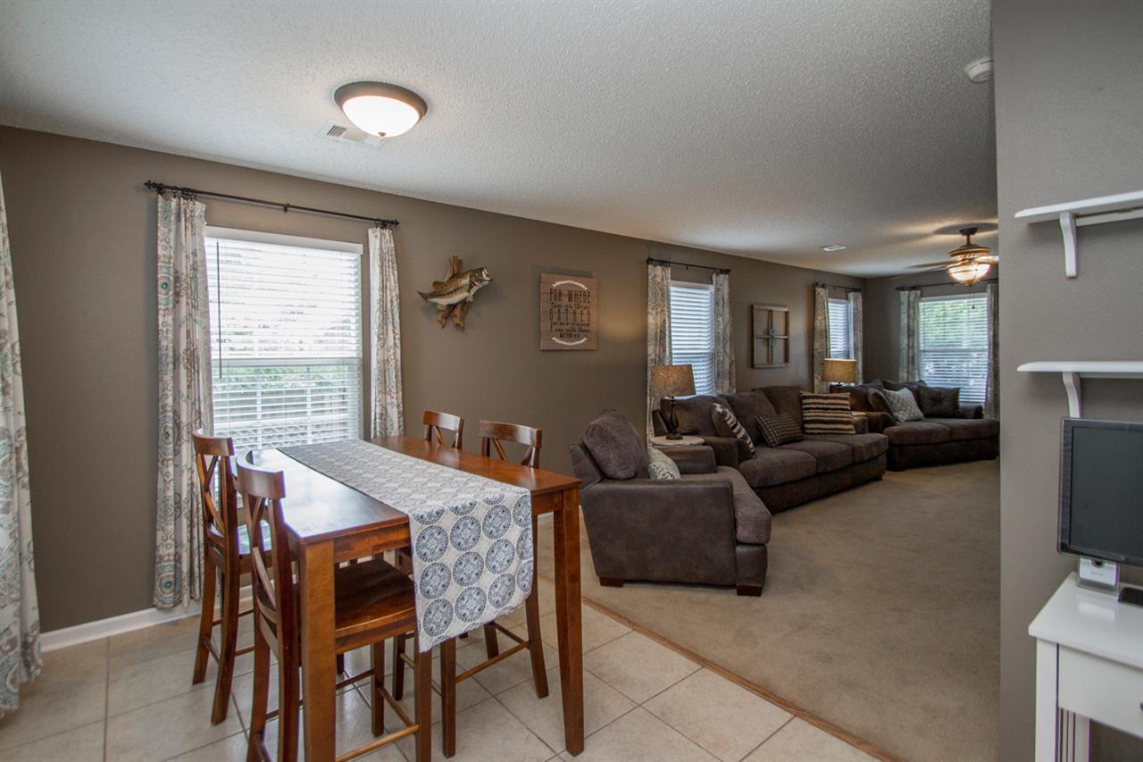 Sharon Oaks - Residential