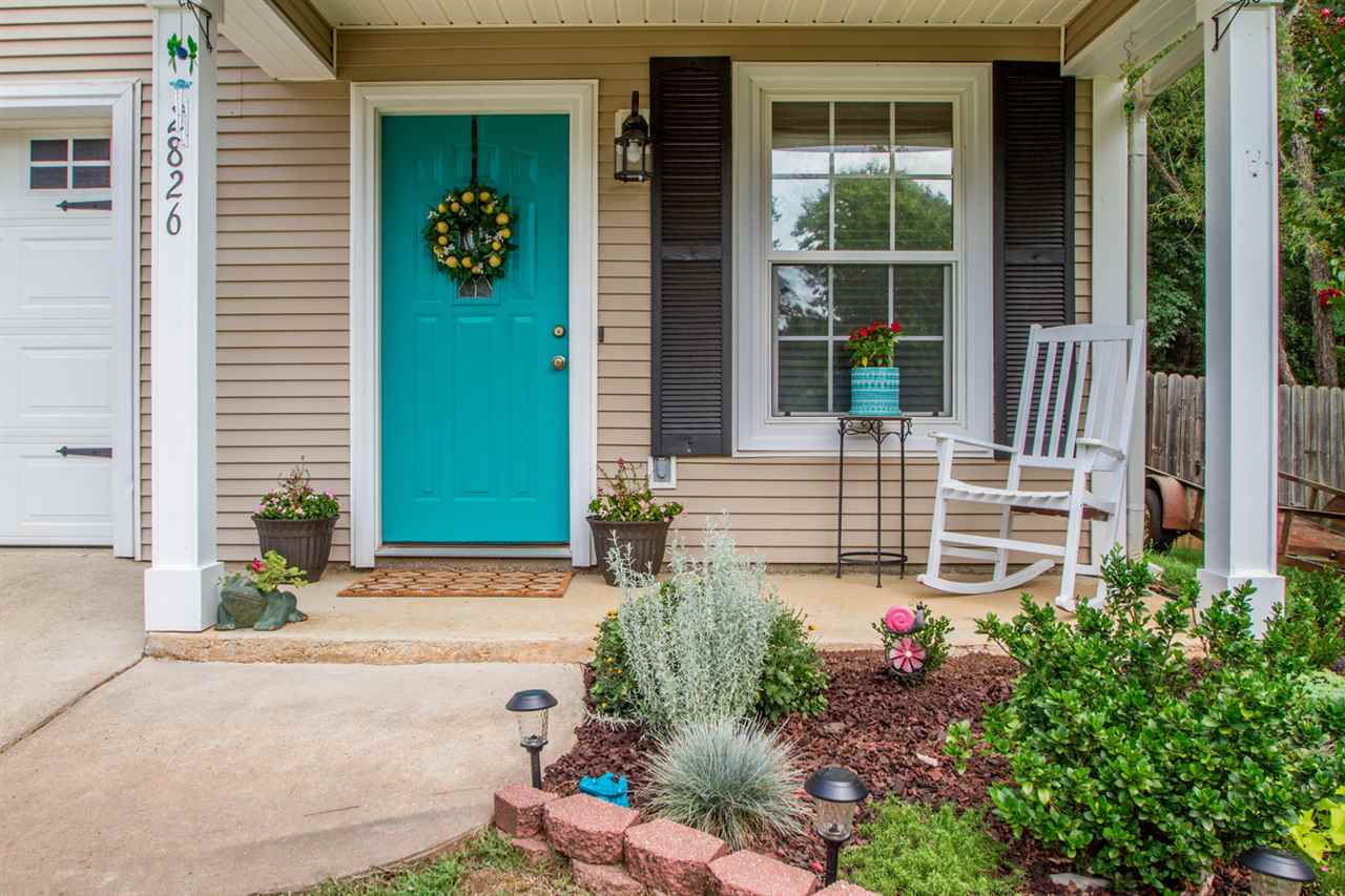 Sharon Oaks - Residential