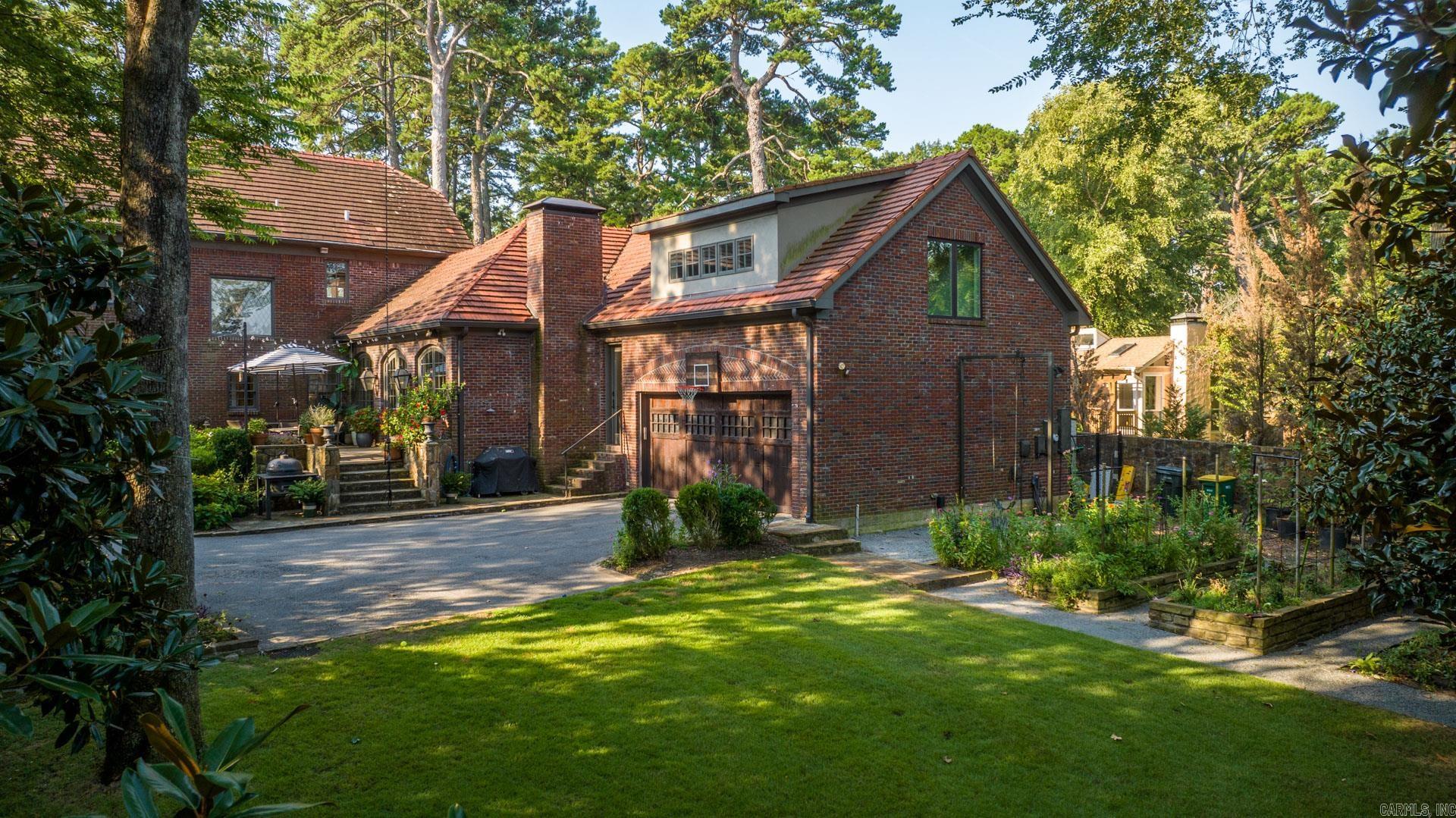 EDGEHILL - Residential