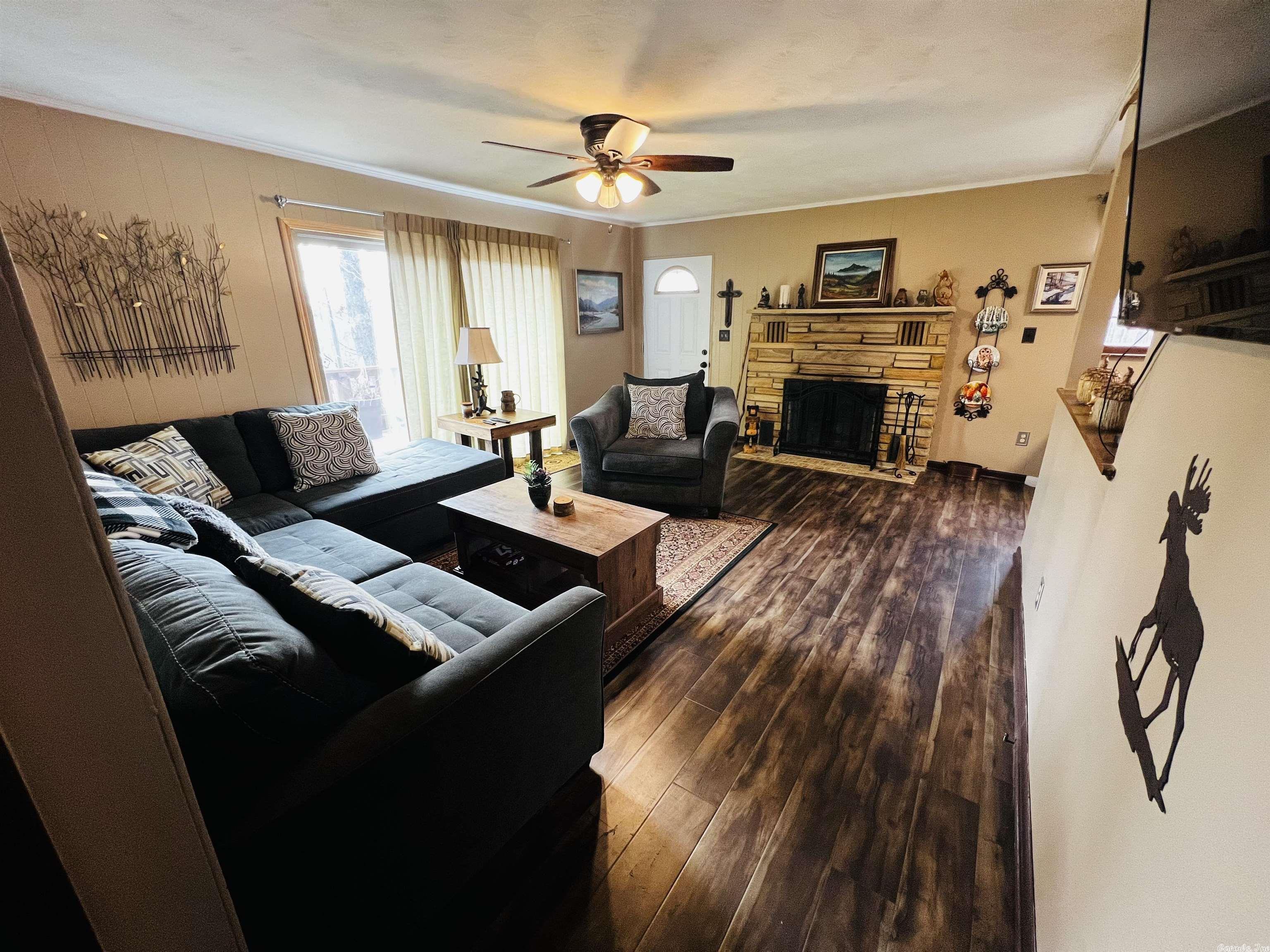 Chickasaw Second - Residential