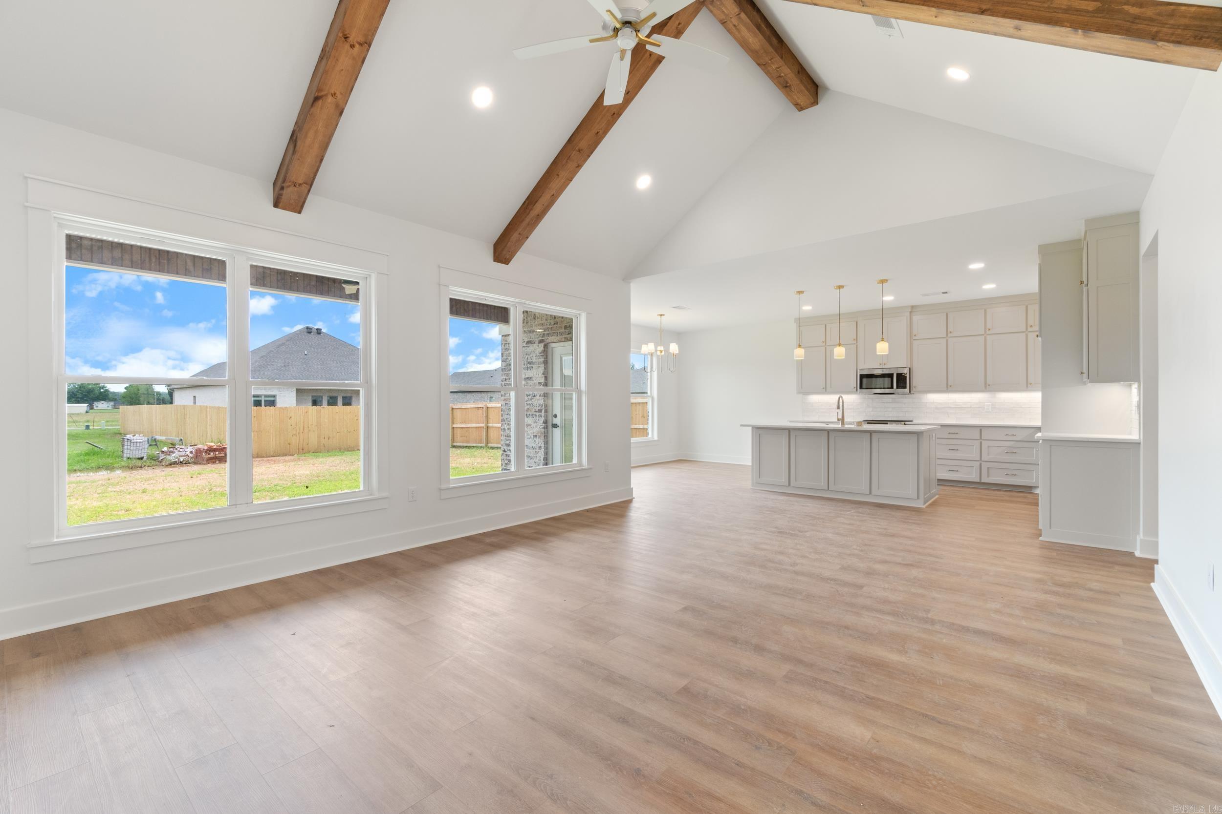 EAST MEADOW - Residential