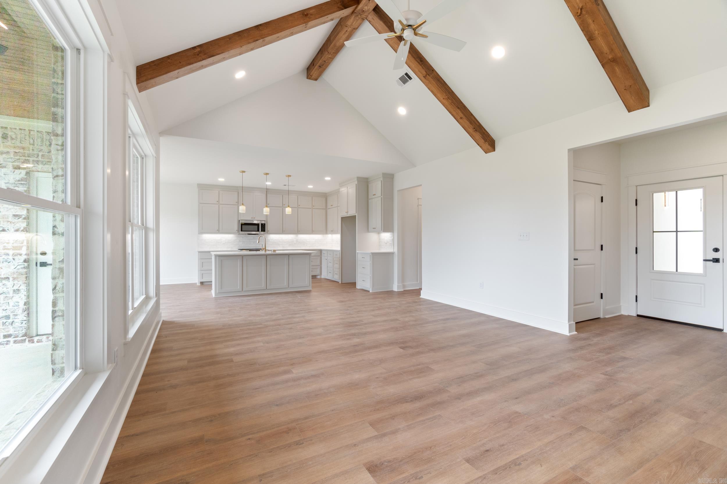 EAST MEADOW - Residential