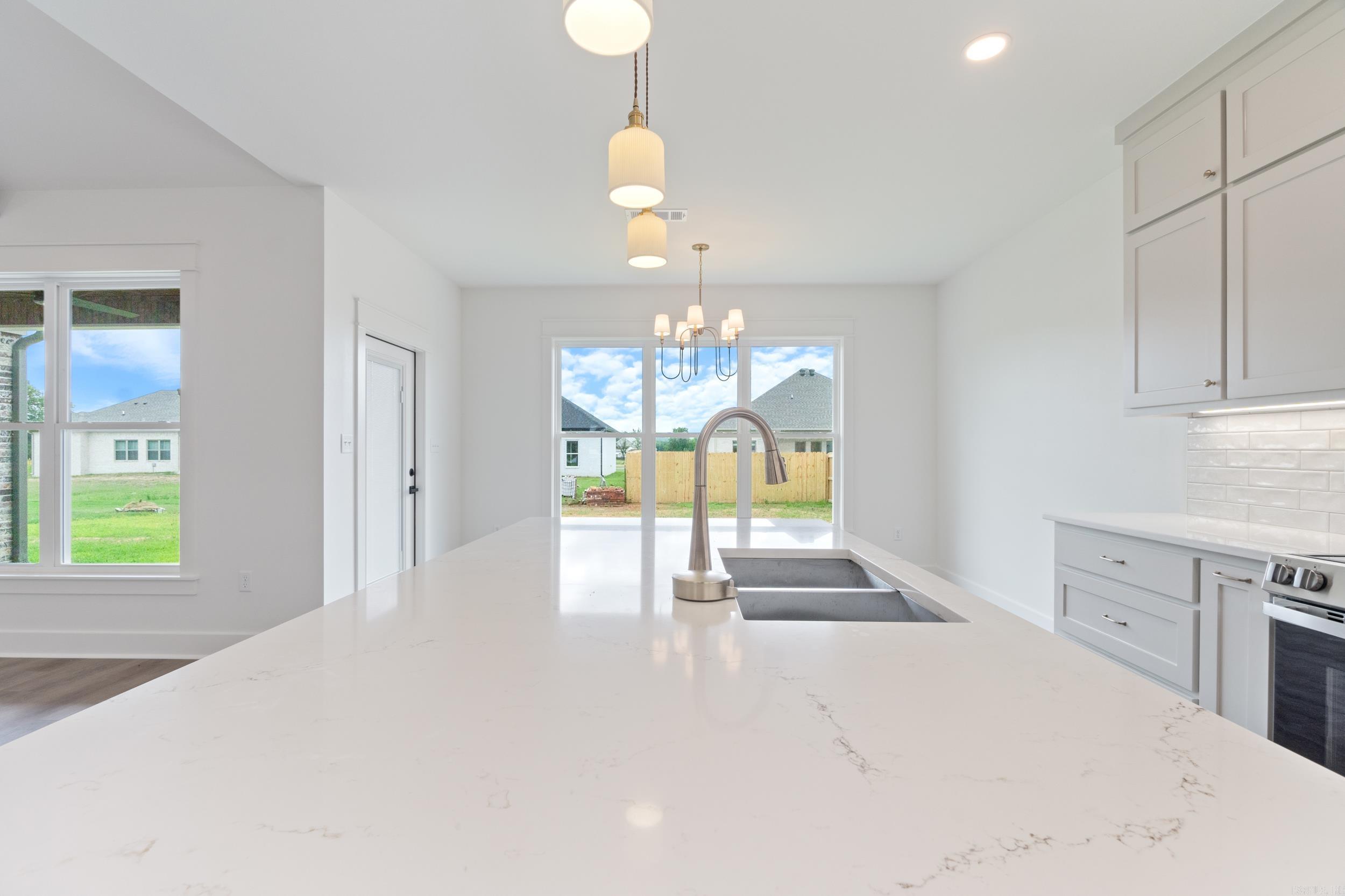 EAST MEADOW - Residential