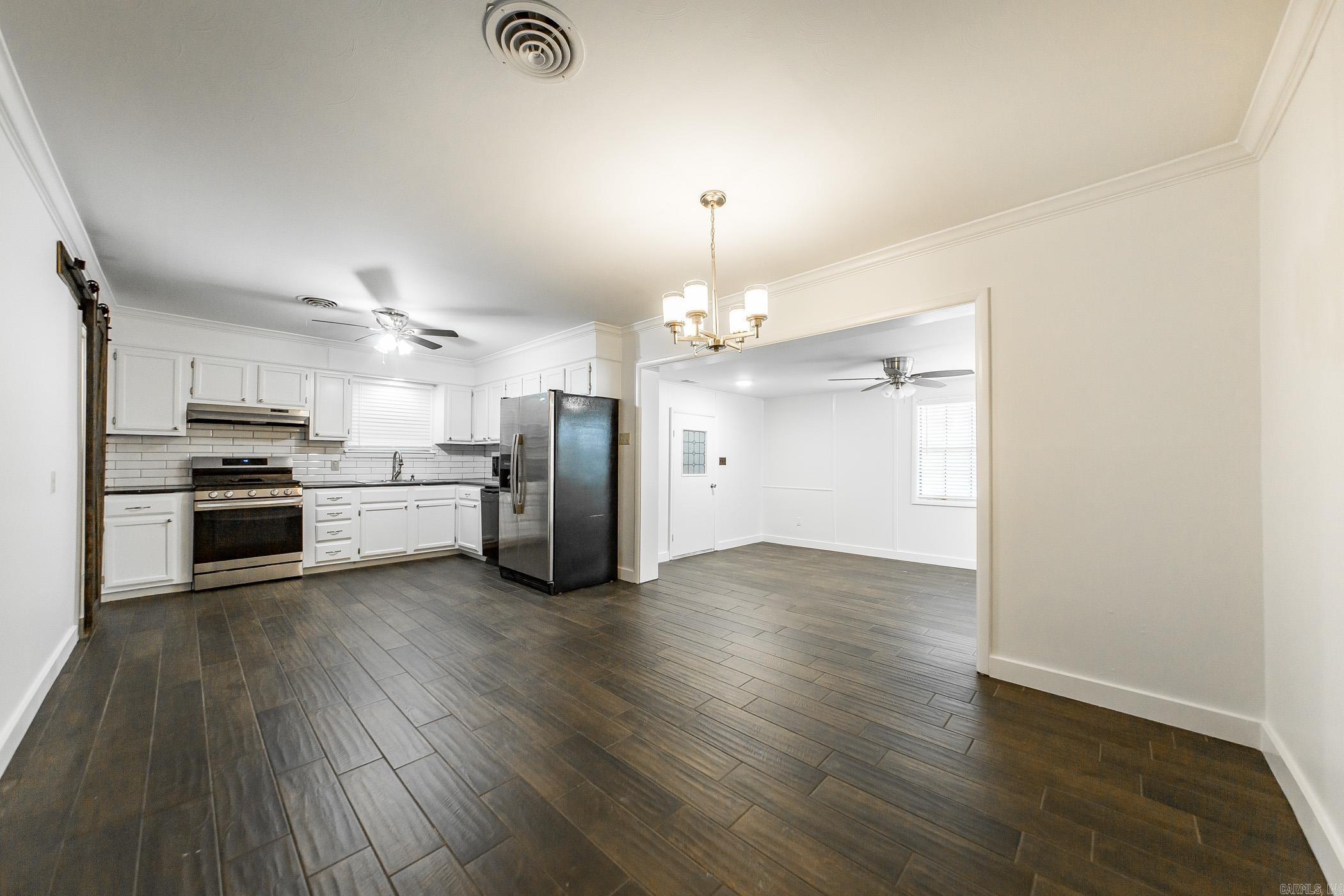 OAKHURST - Residential