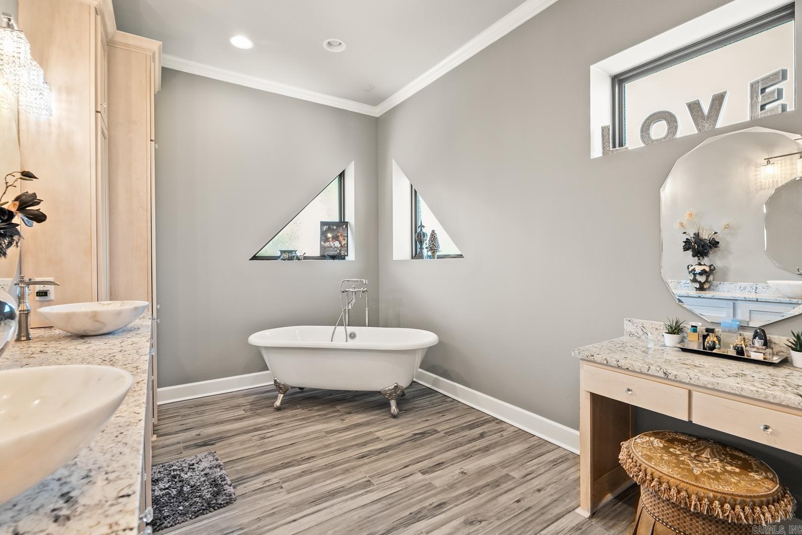 GREYSTONE - Residential