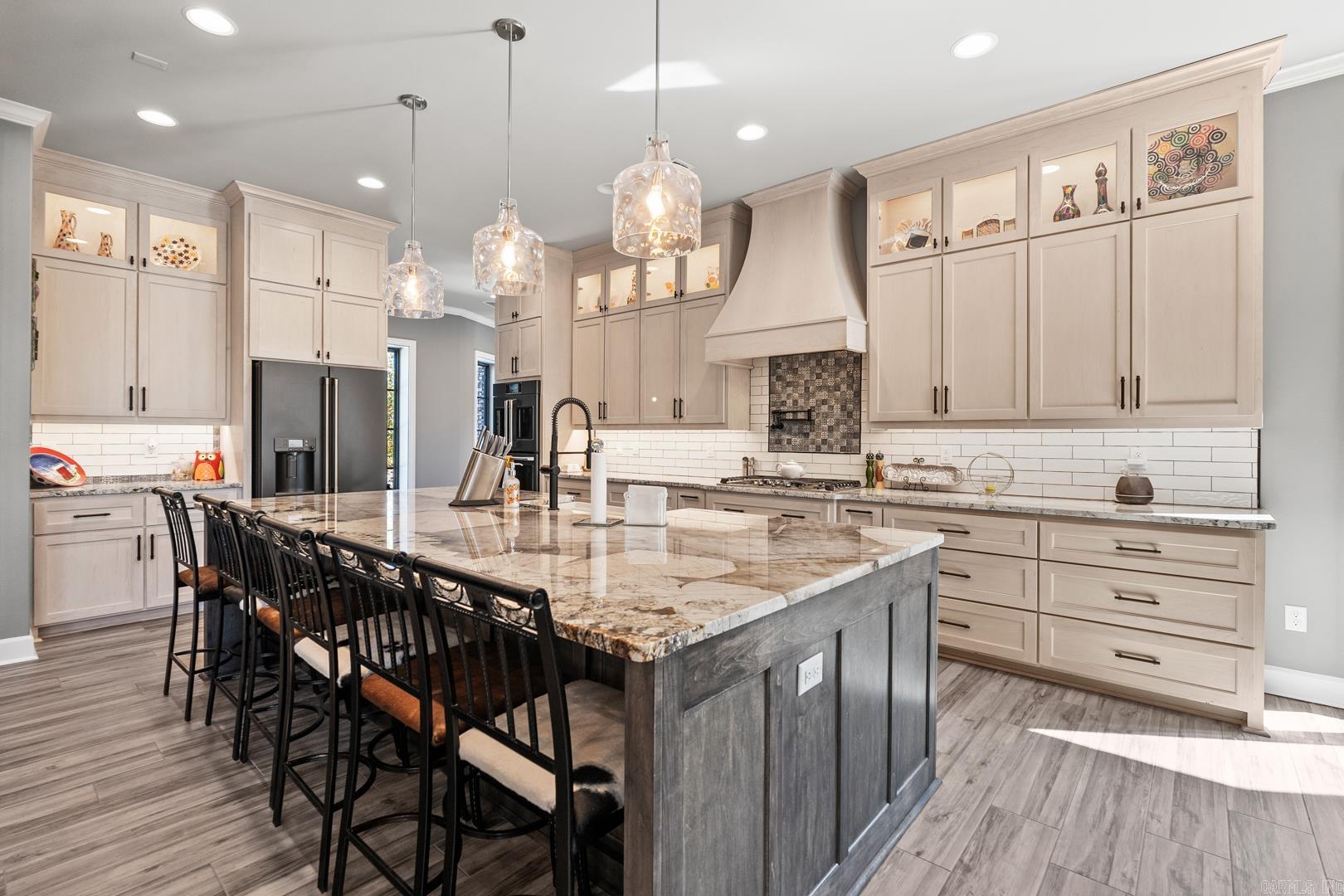 GREYSTONE - Residential