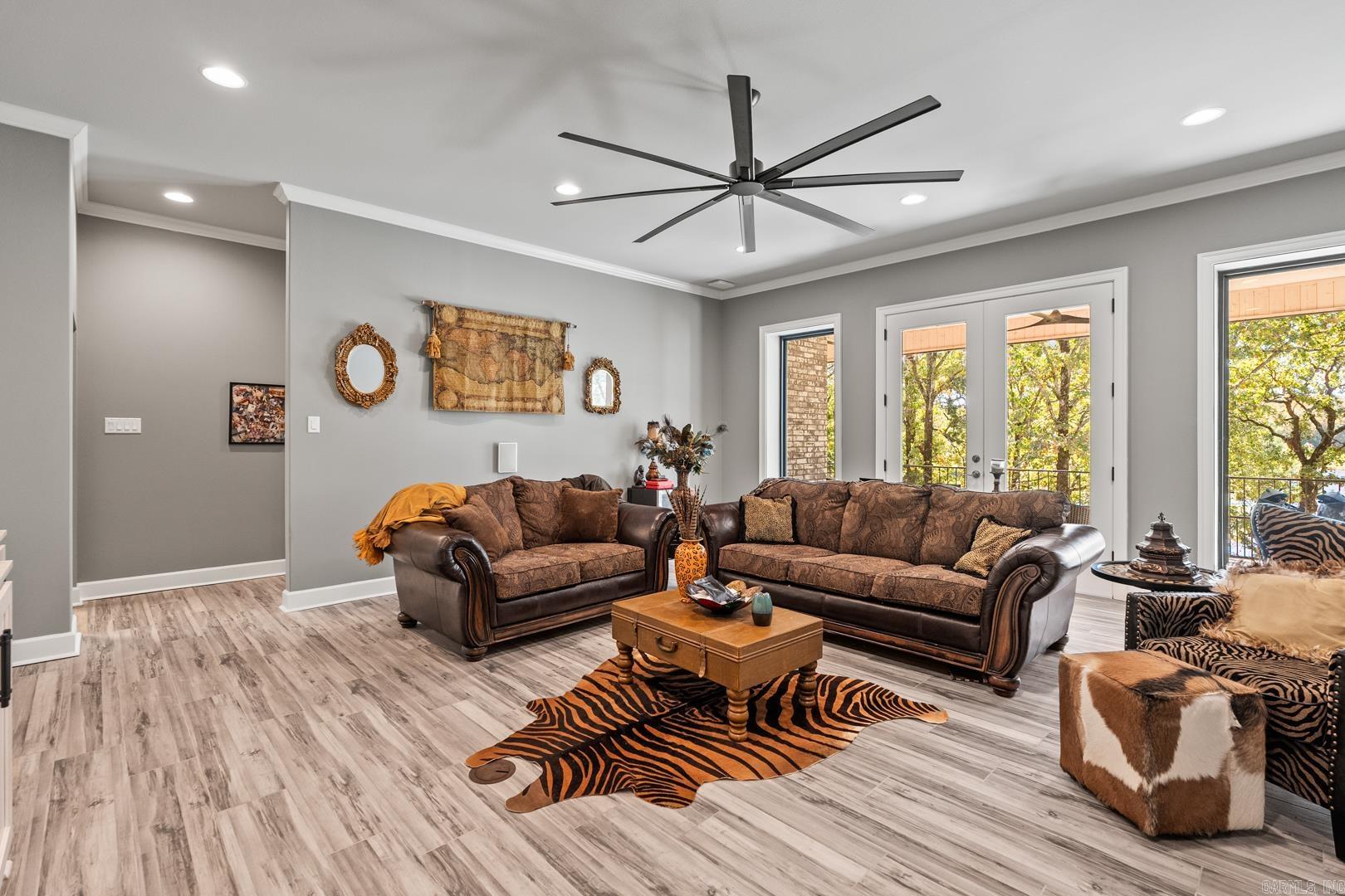 GREYSTONE - Residential