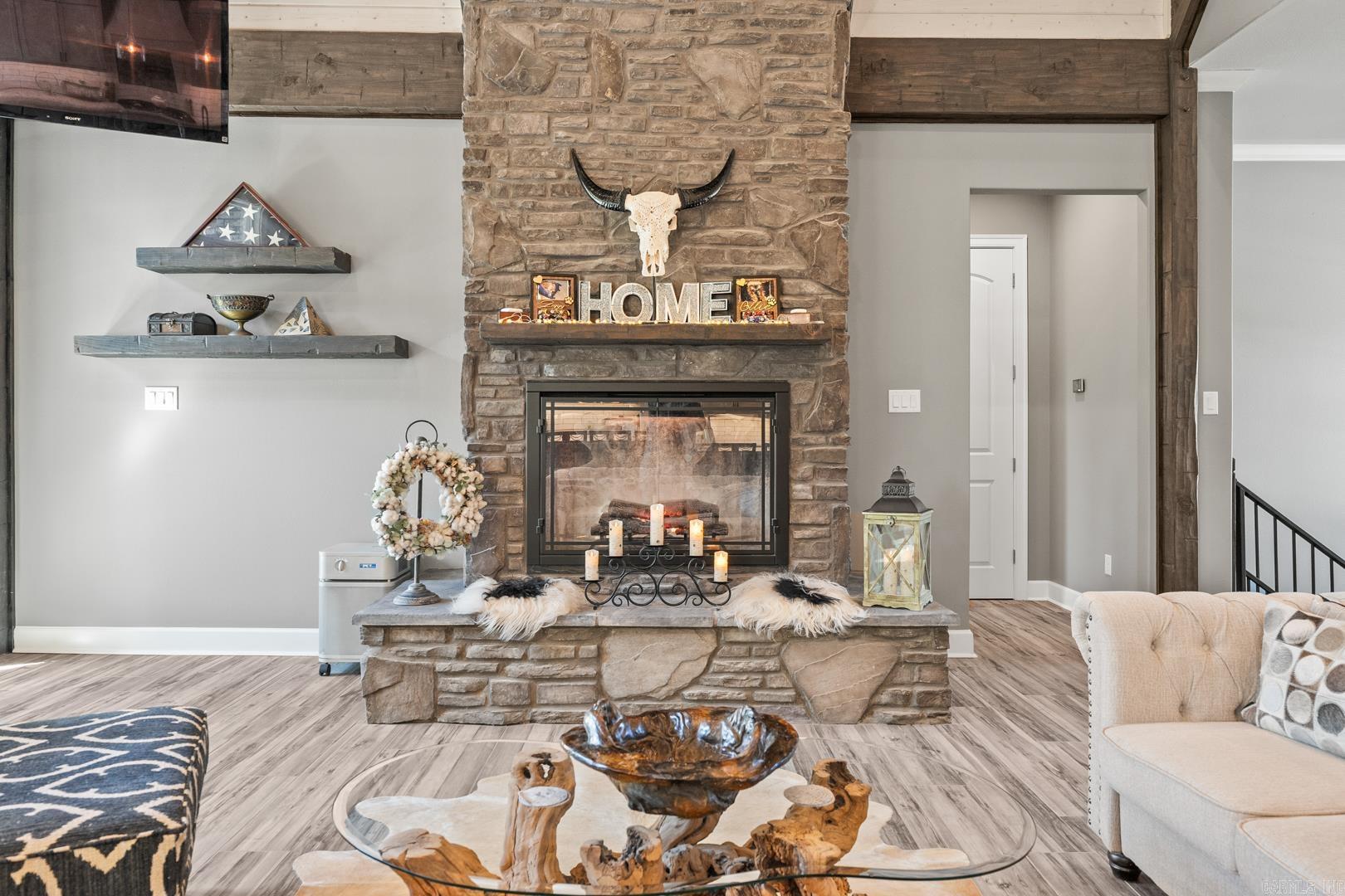 GREYSTONE - Residential