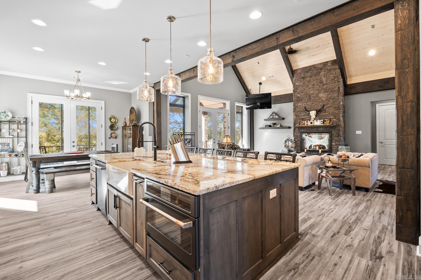 GREYSTONE - Residential