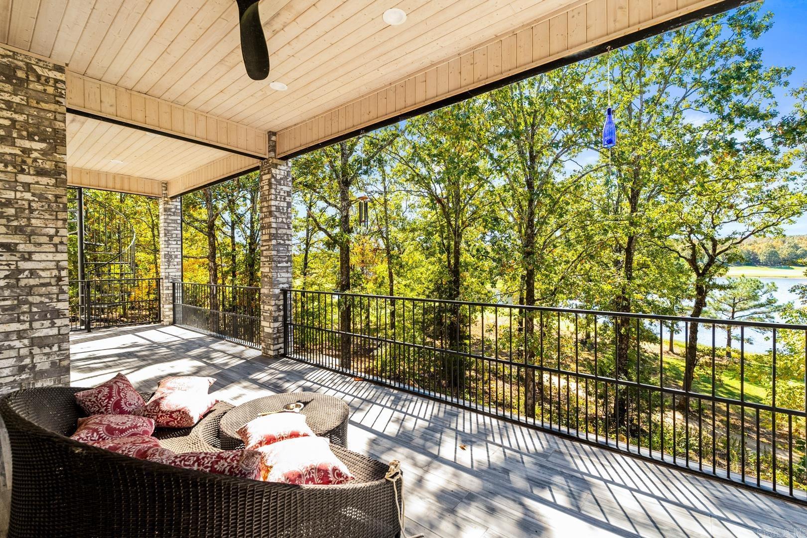 GREYSTONE - Residential