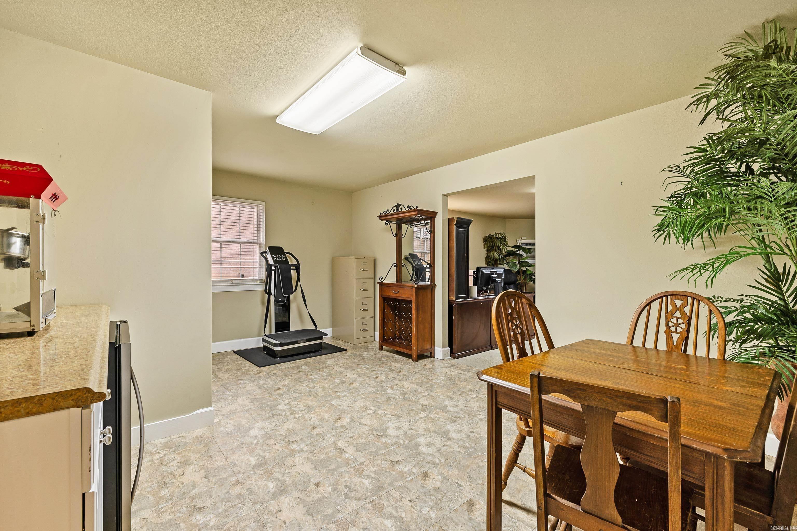 HURRICANE LAKE EST - Residential