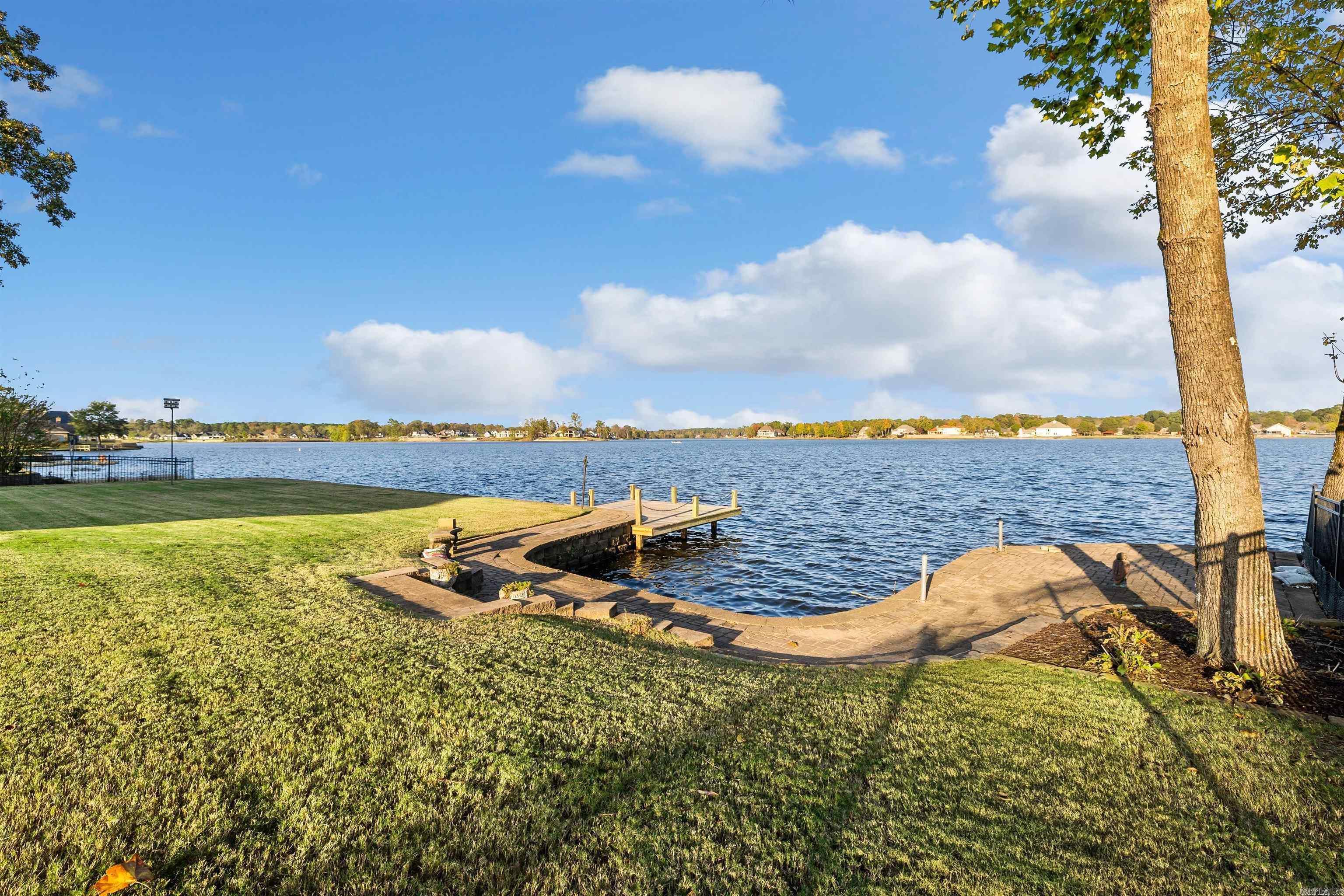 HURRICANE LAKE EST - Residential