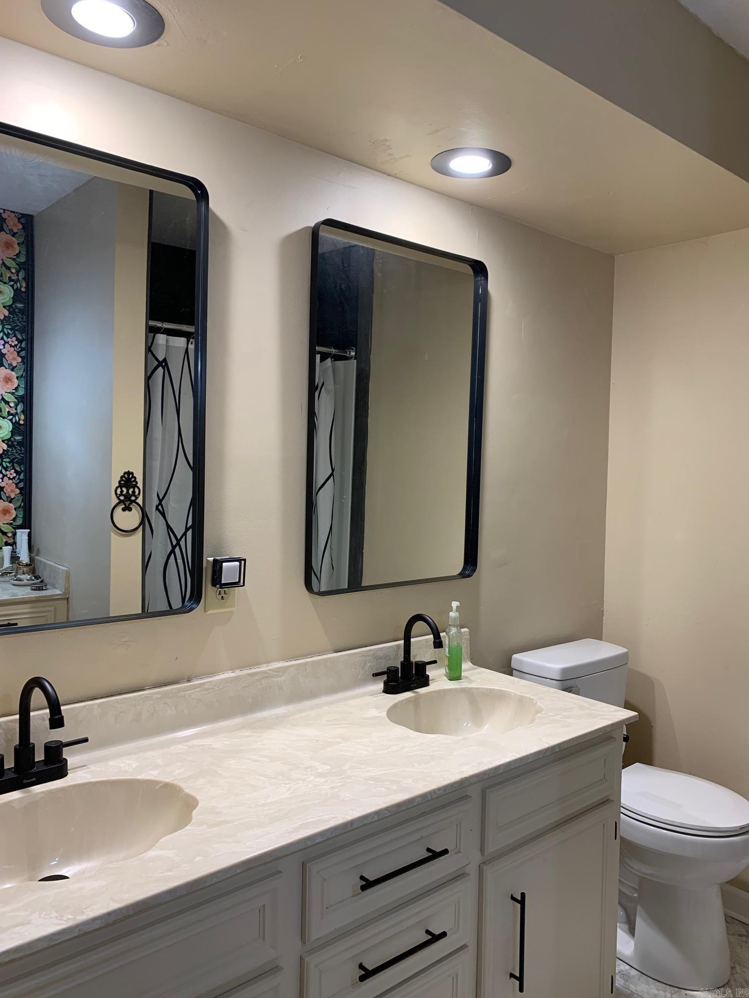 STONELEDGE TO COOK MTN VIL - Residential