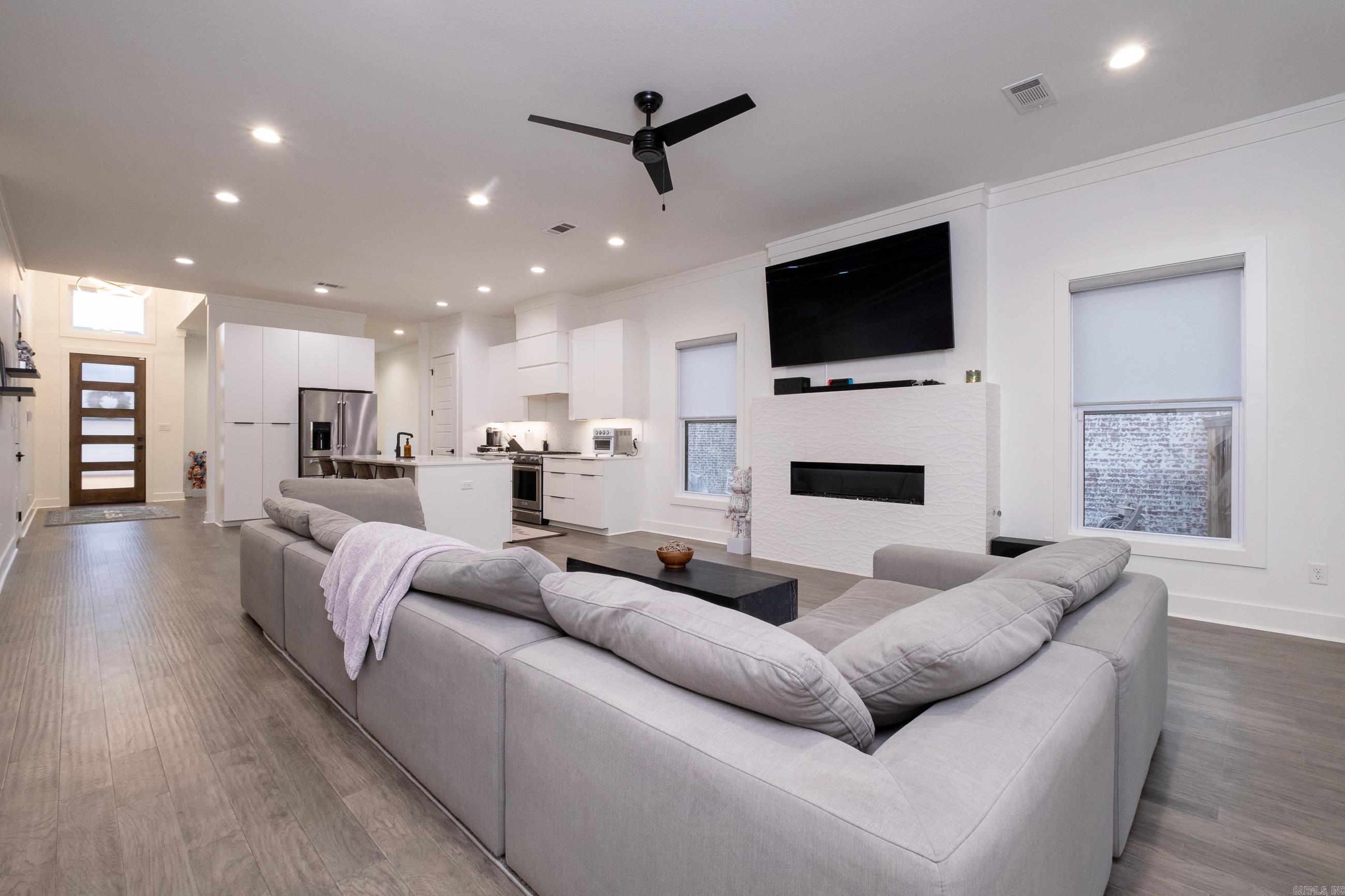 WILDWOOD PLACE - Residential