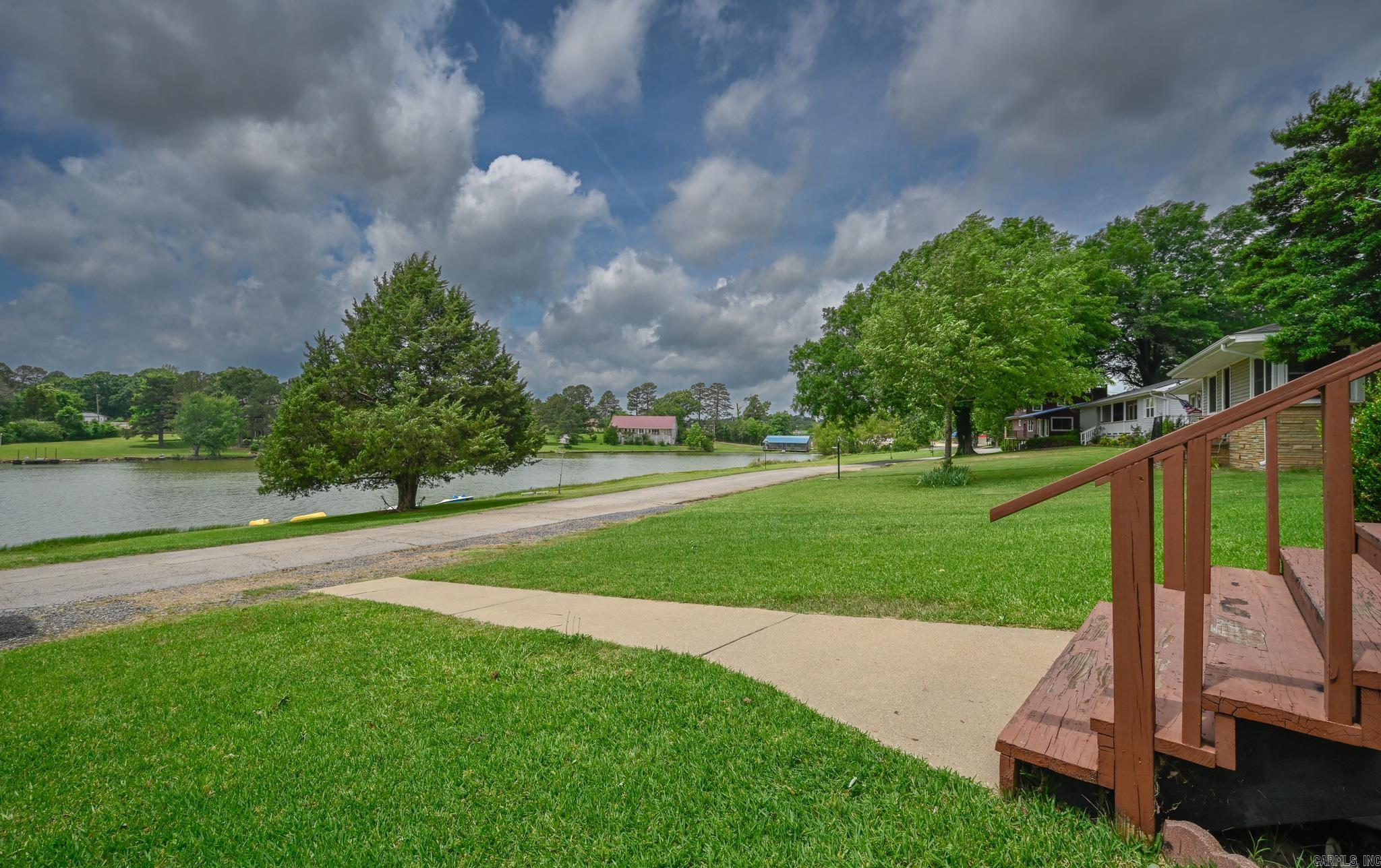 SPRING LAKE SUB - Residential