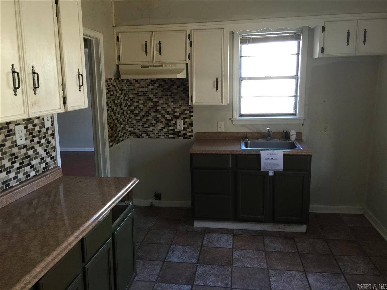 Kinsworthy & Henderson - Residential