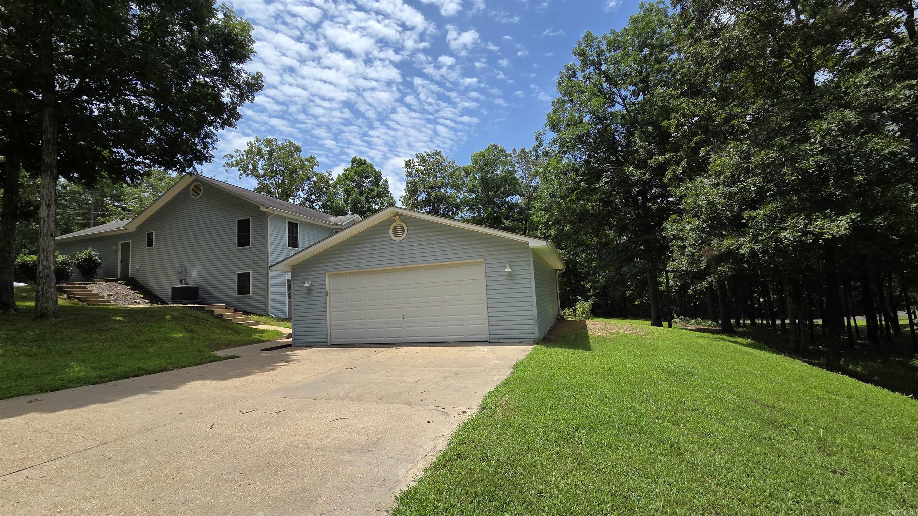 FOX RUN VILLAGE - Residential