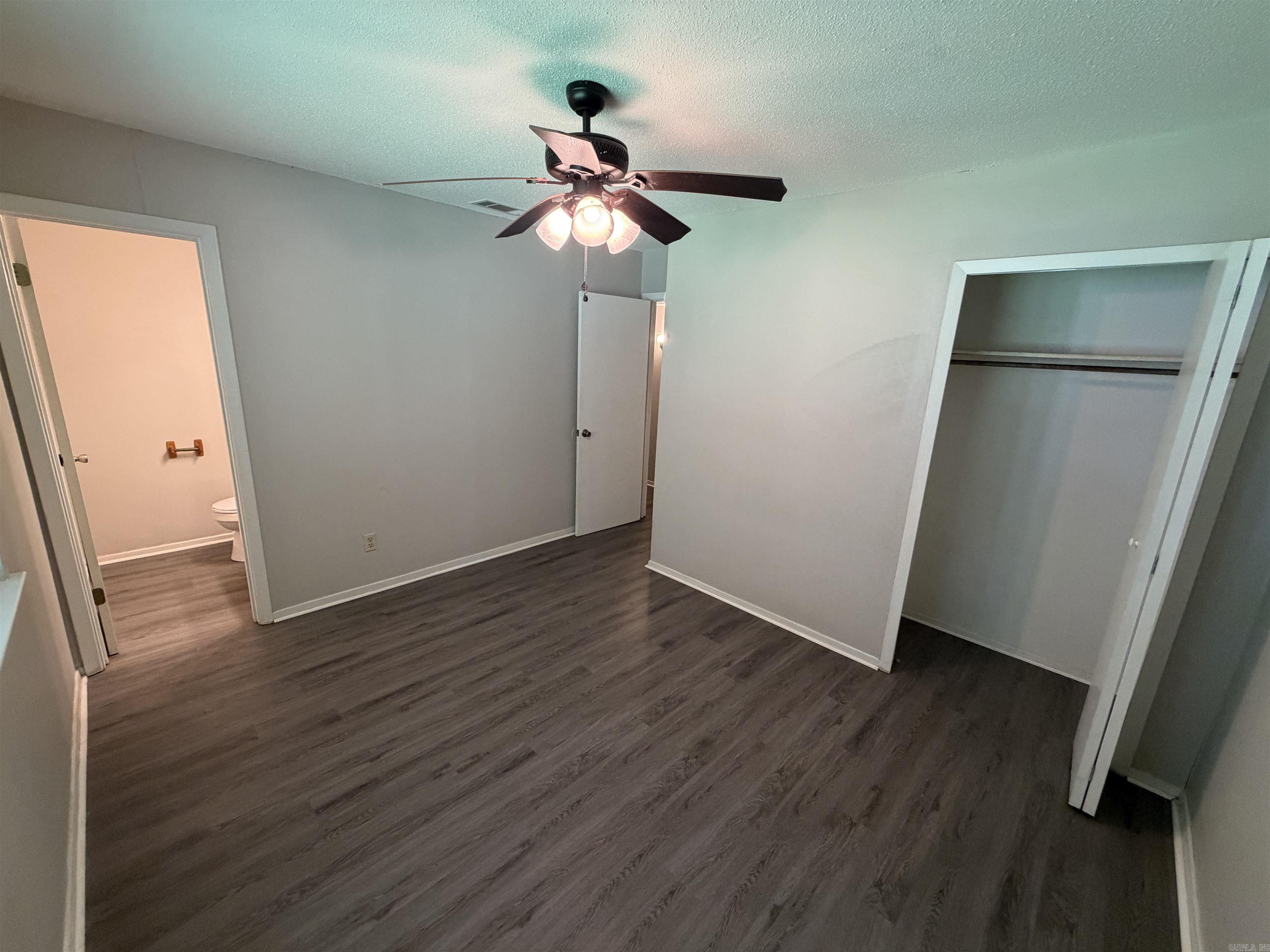 BRIARFIELD - Residential