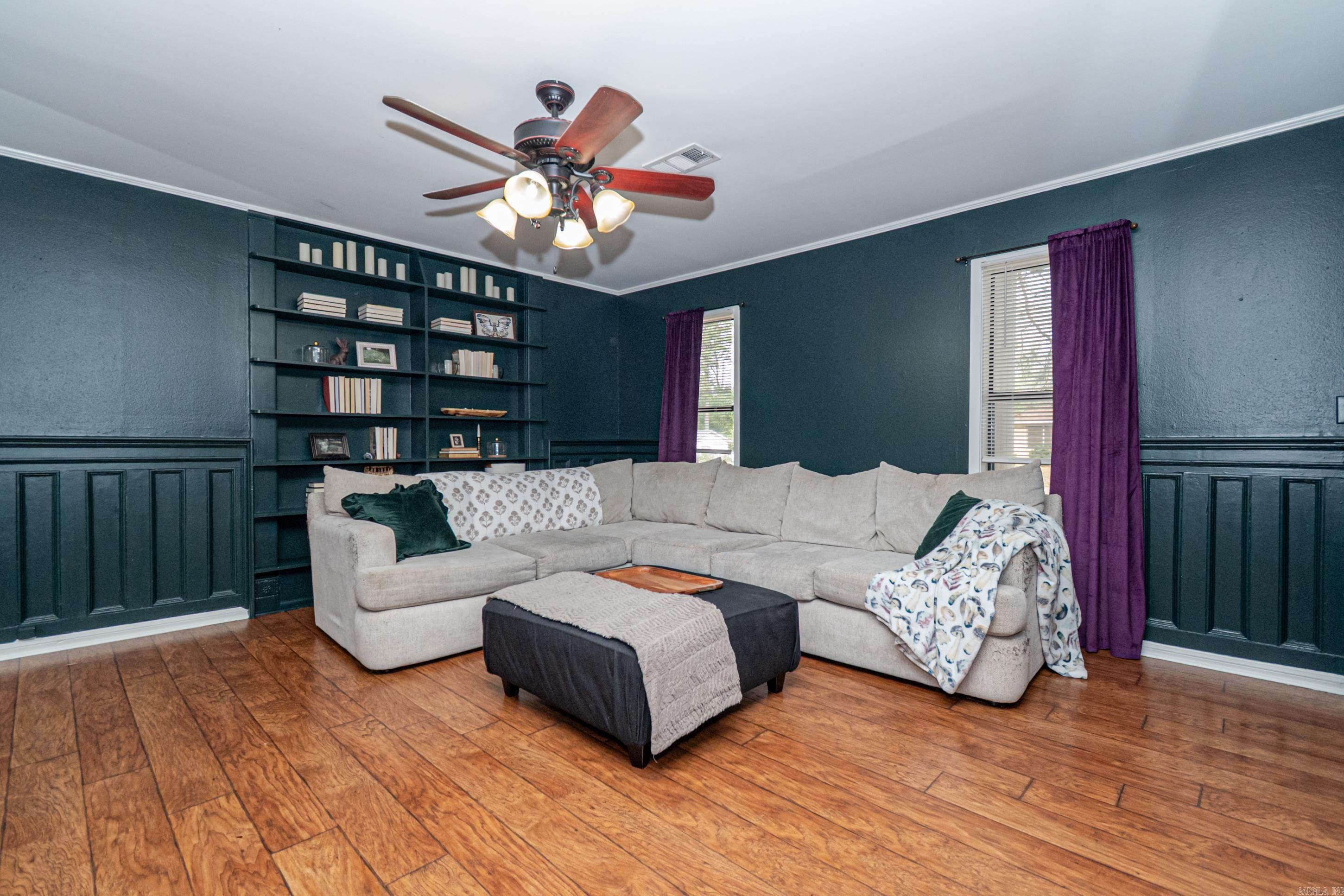 GREEN ACRES - Residential