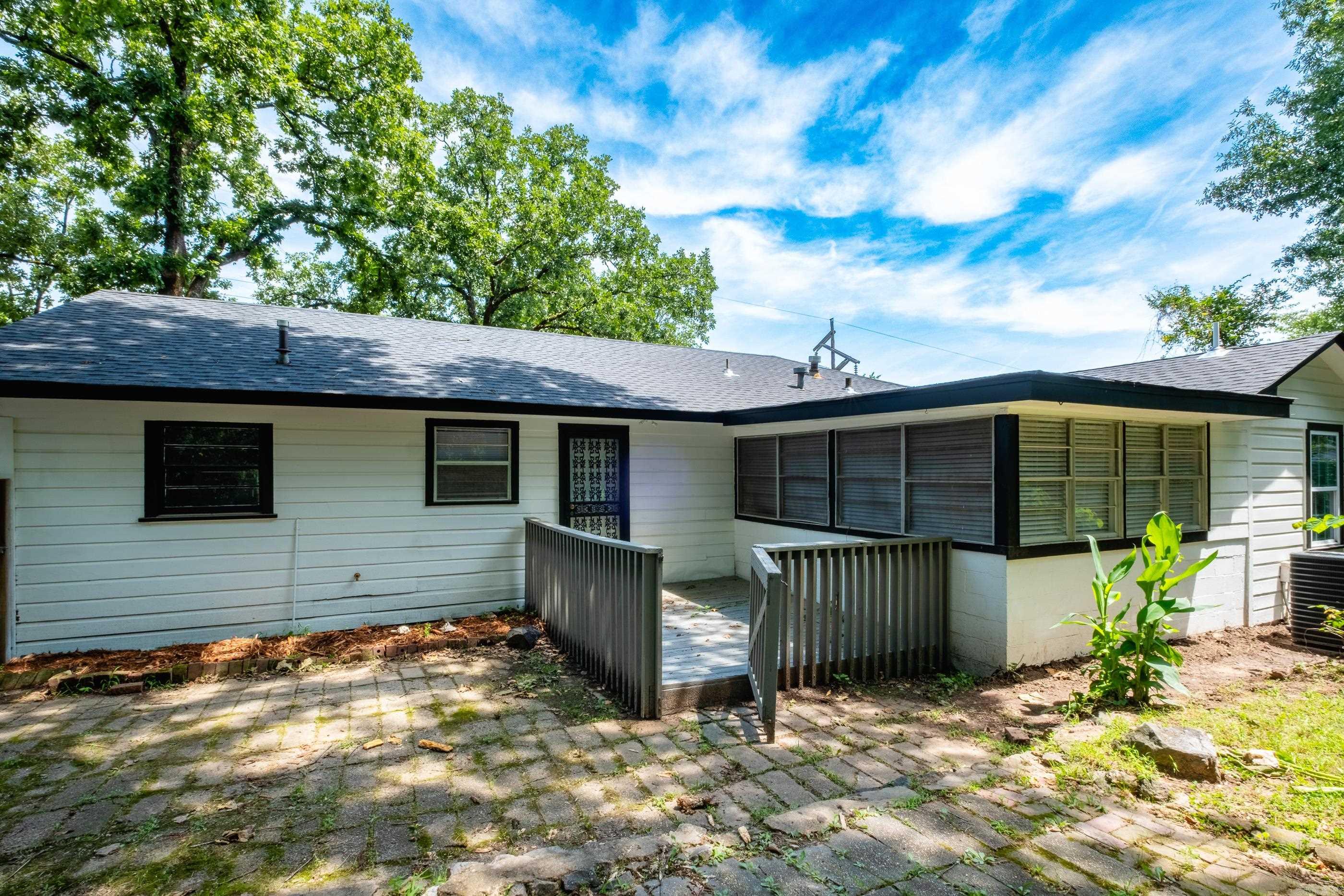 Hillcrest #1 - Residential