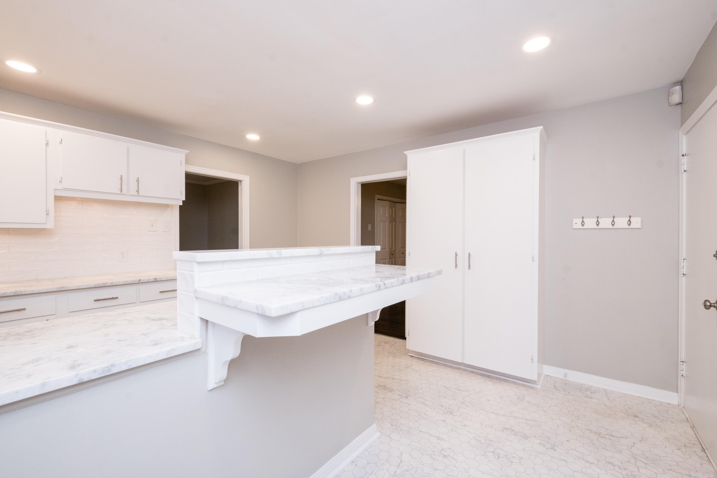 Hillcrest #1 - Residential