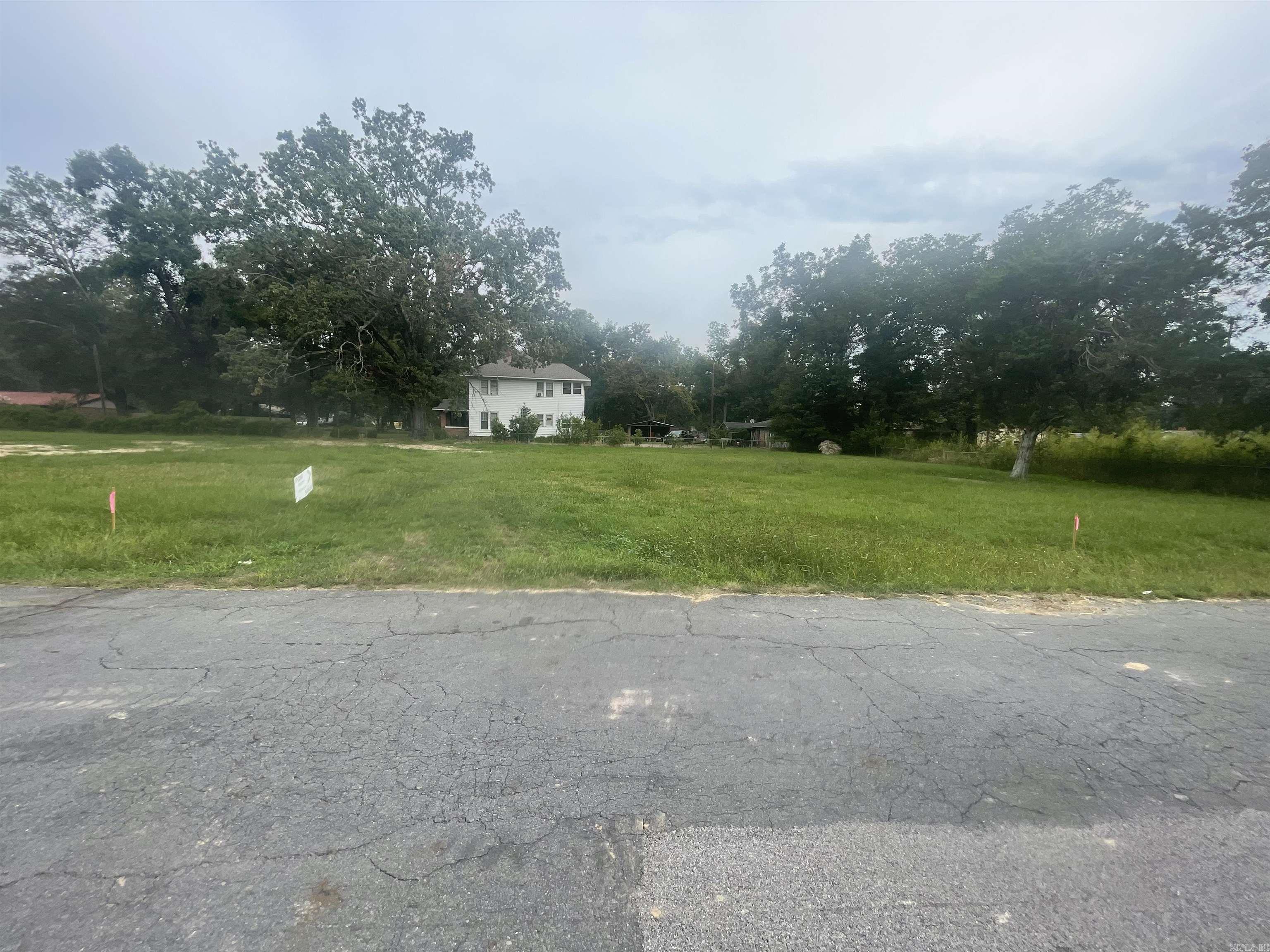Sullivan Acres - Land